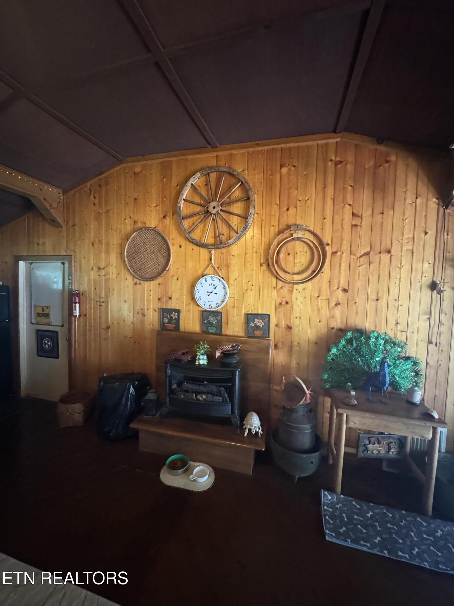 1637 Arron Way Sevierville TN 37876