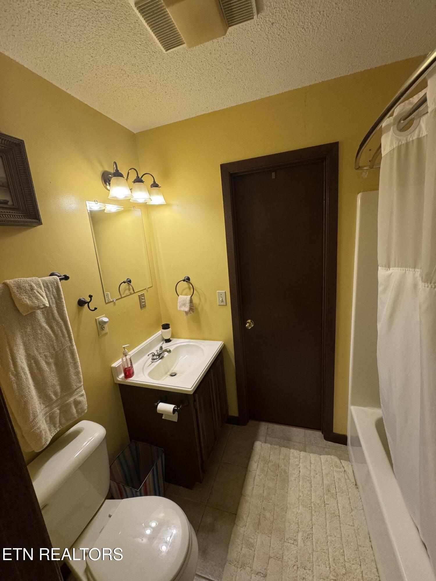 1637 Arron Way Sevierville TN 37876