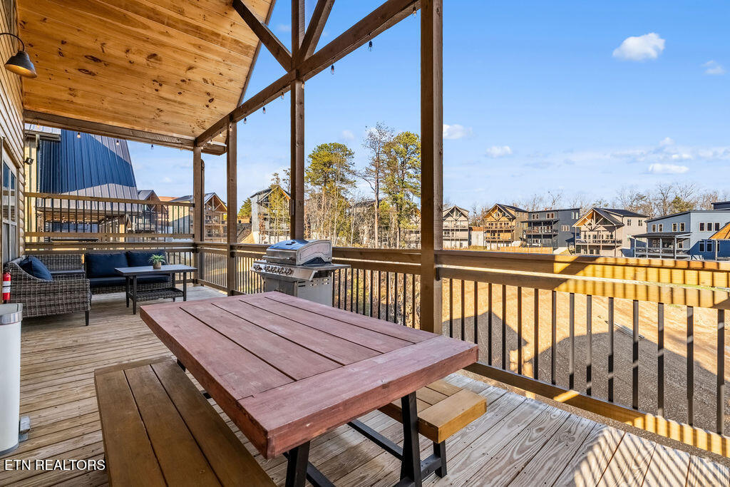 2832 Sequoia Road Pigeon Forge TN 37863