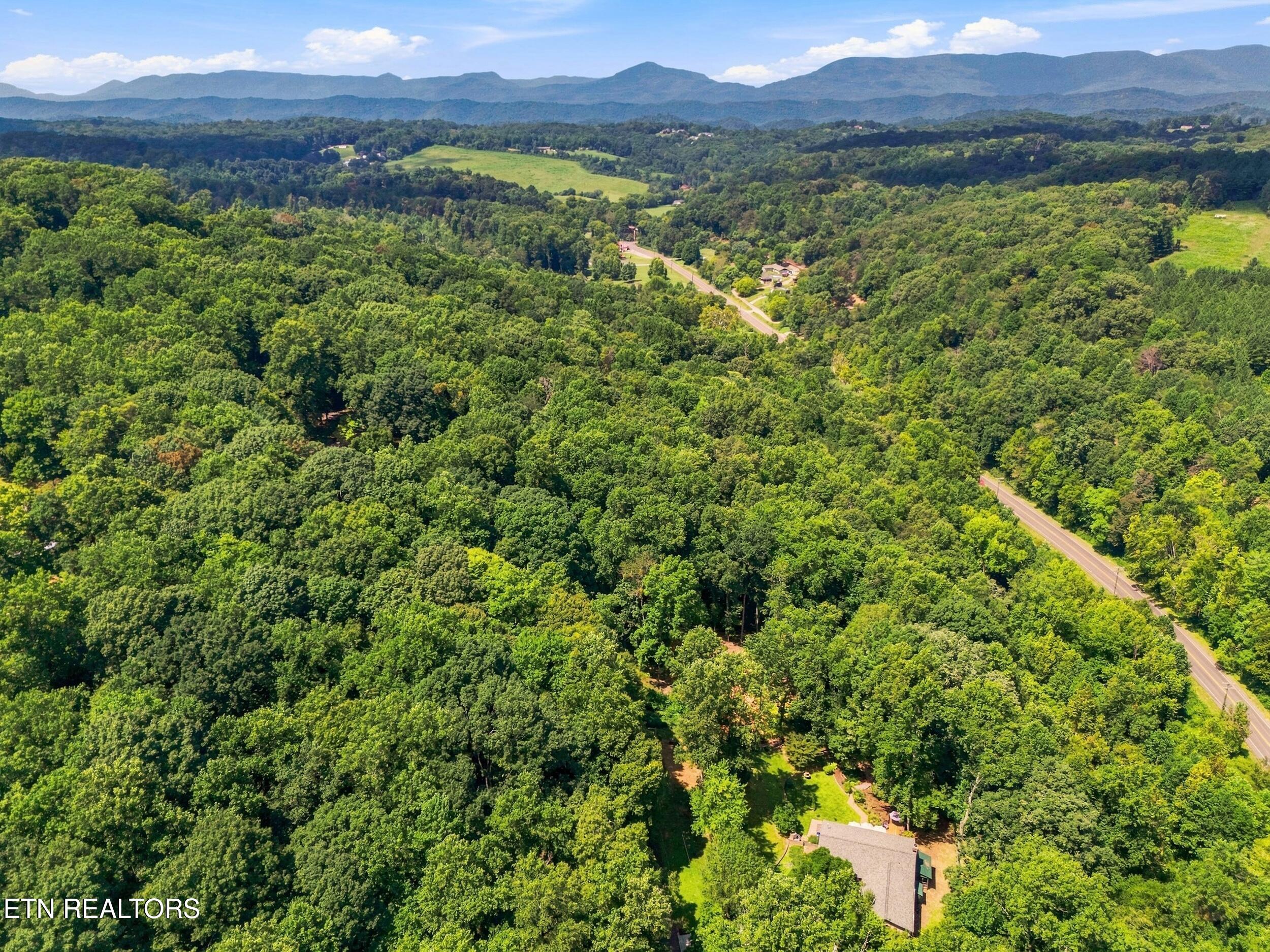 617 Skyline Drive Clinton TN 37716