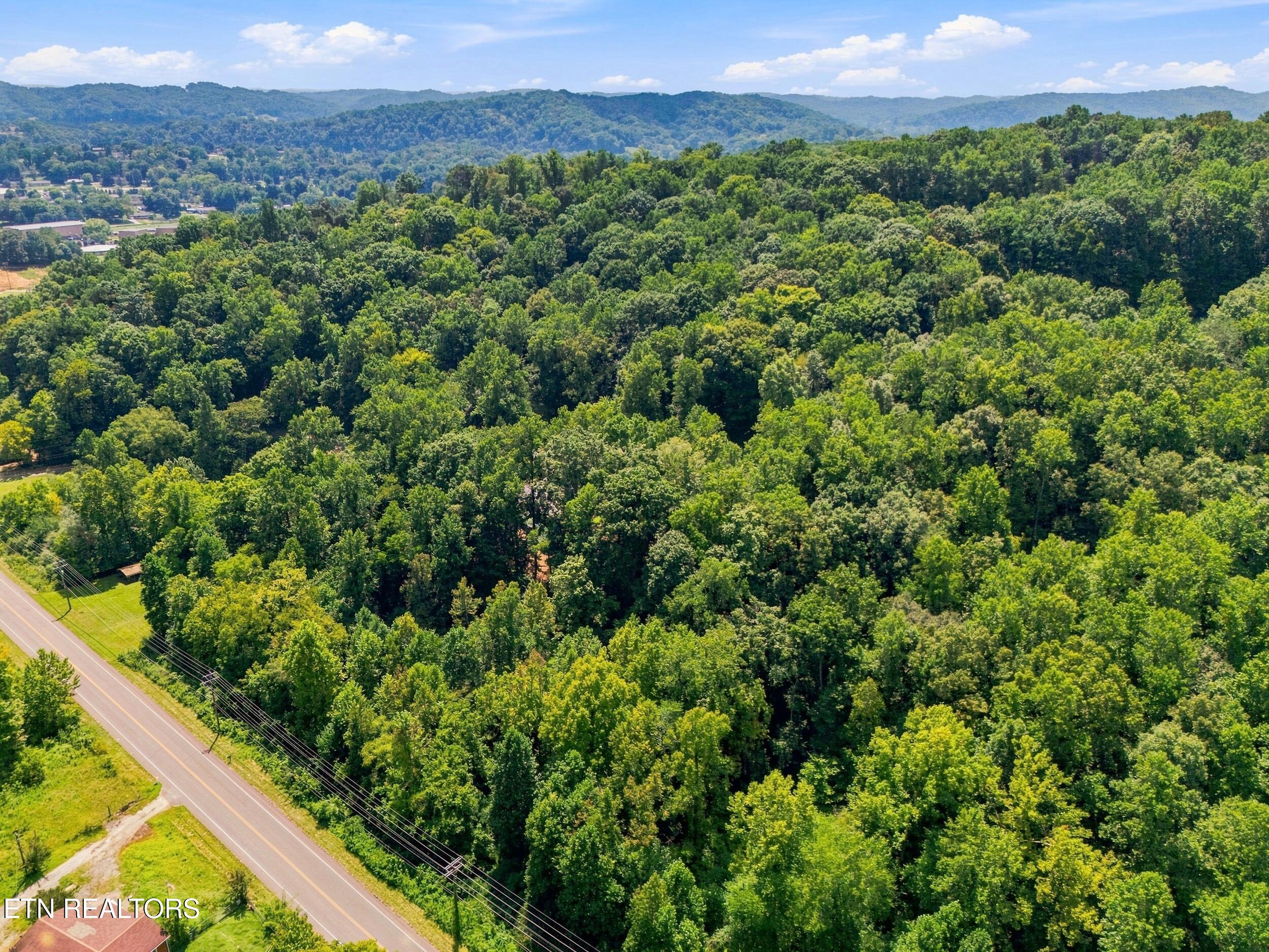 617 Skyline Drive Clinton TN 37716