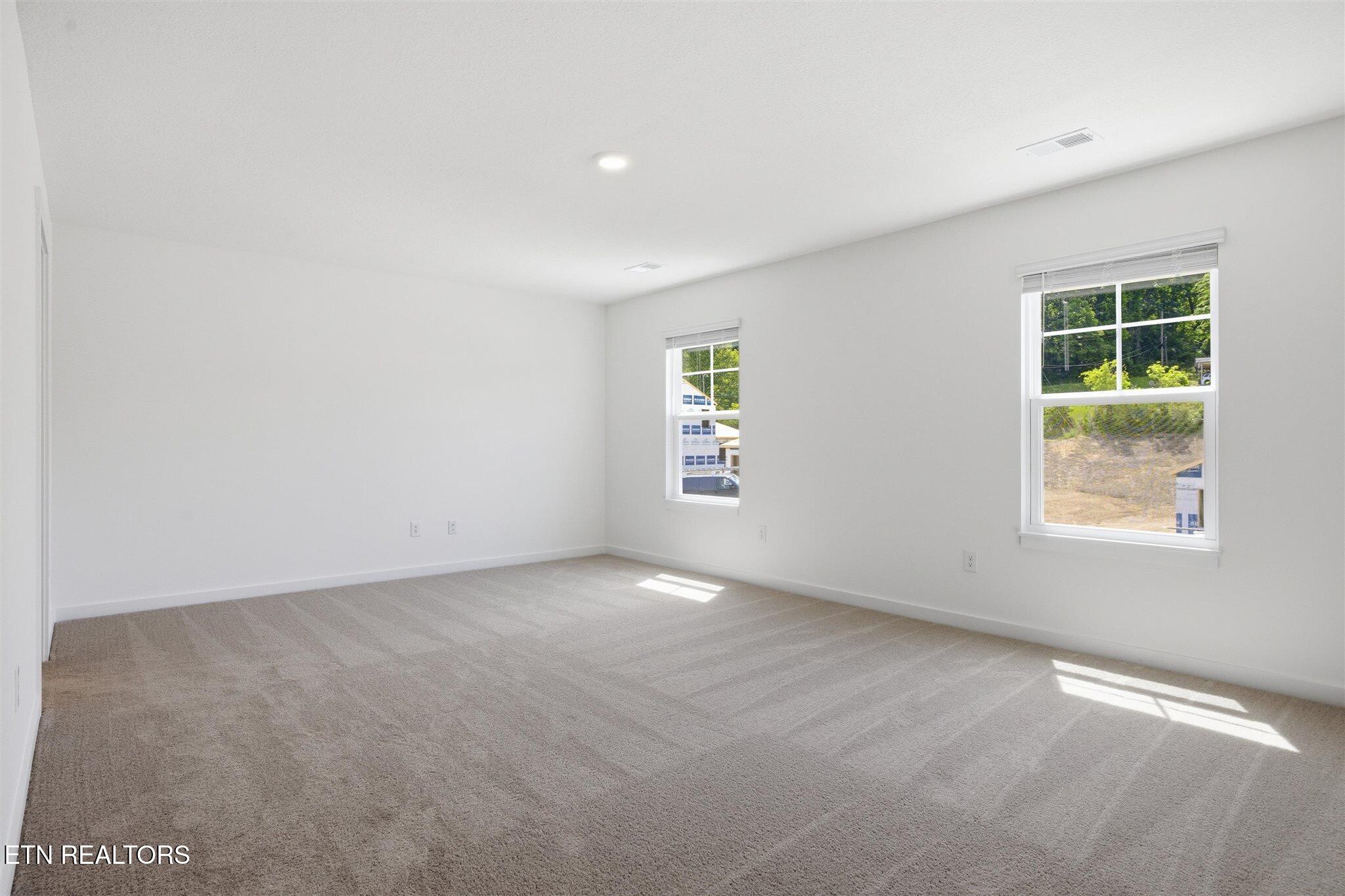570 White Oak Lane Vonore TN 37885