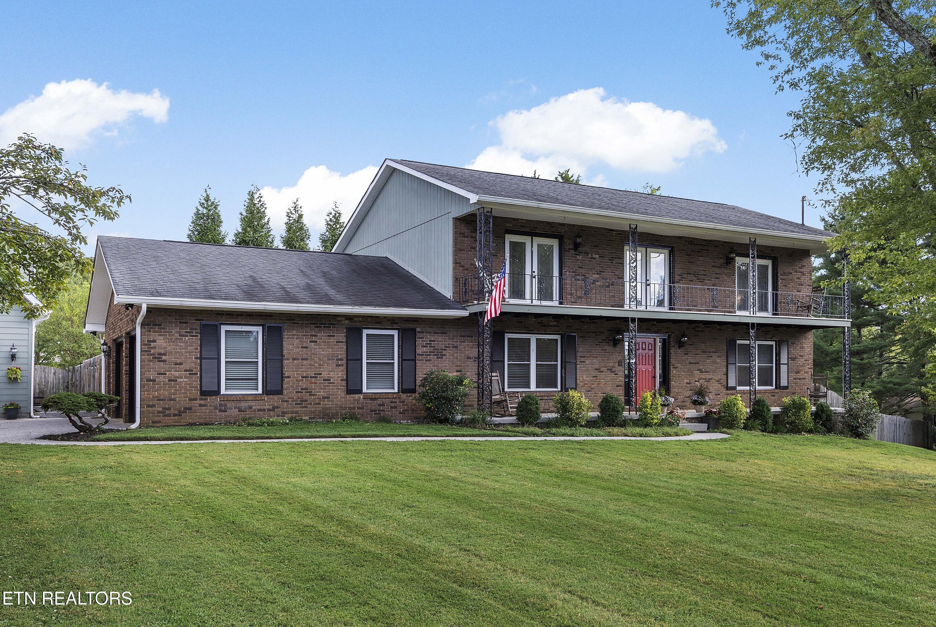8702 Terri Circle Knoxville TN 37923