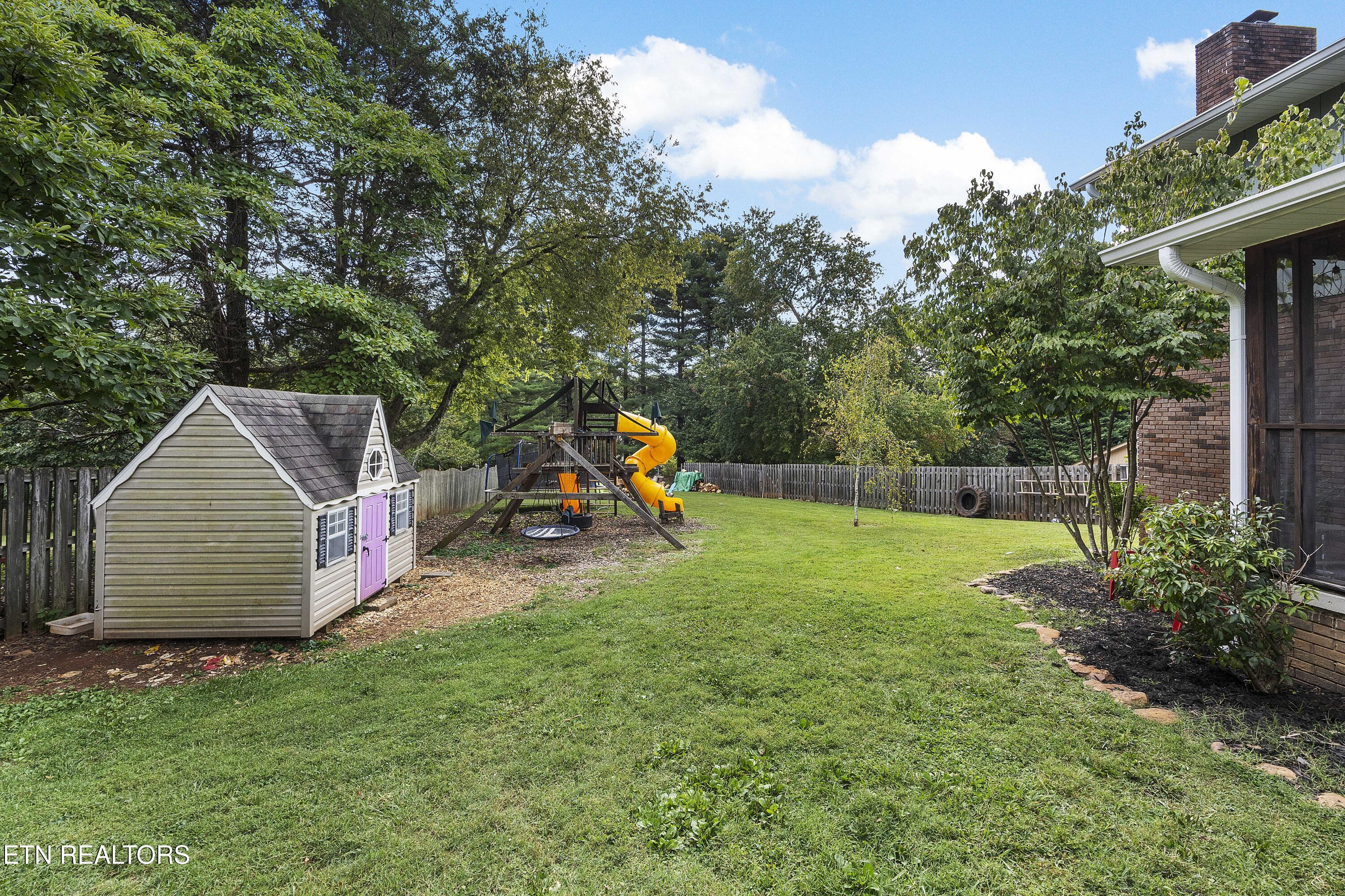 8702 Terri Circle Knoxville TN 37923