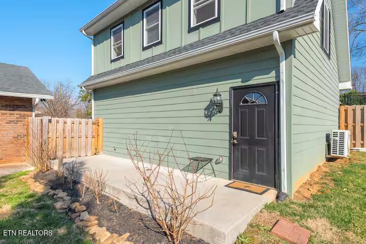 8702 Terri Circle Knoxville TN 37923