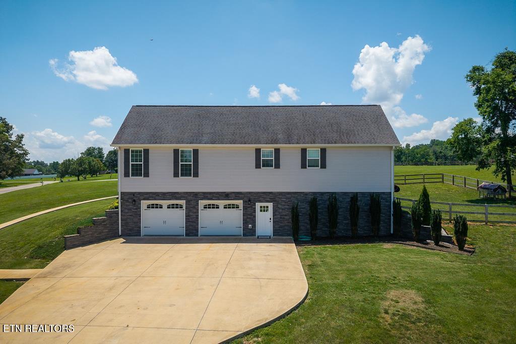18 Faith Rae Boulevard Morrison TN 37357