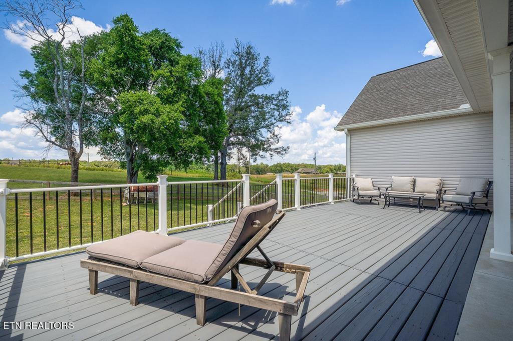 18 Faith Rae Boulevard Morrison TN 37357