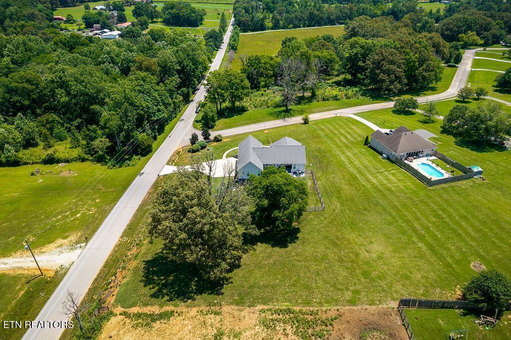 18 Faith Rae Boulevard Morrison TN 37357