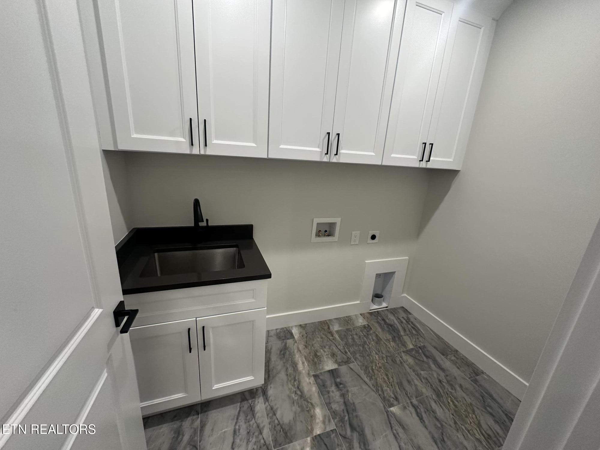 153 Inata Circle Loudon TN 37774