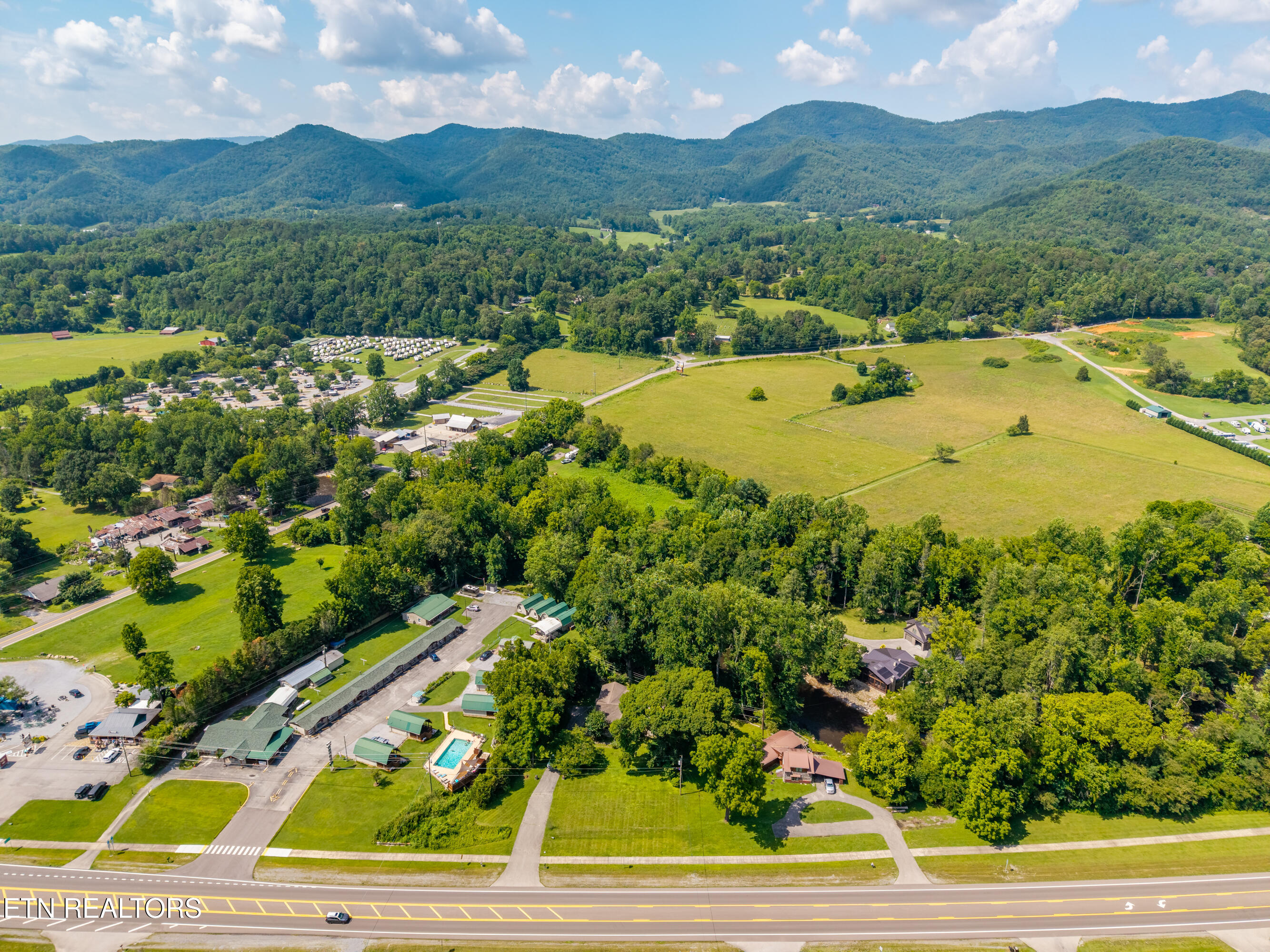 8229 E Lamar Alexander Parkway Townsend TN 37882