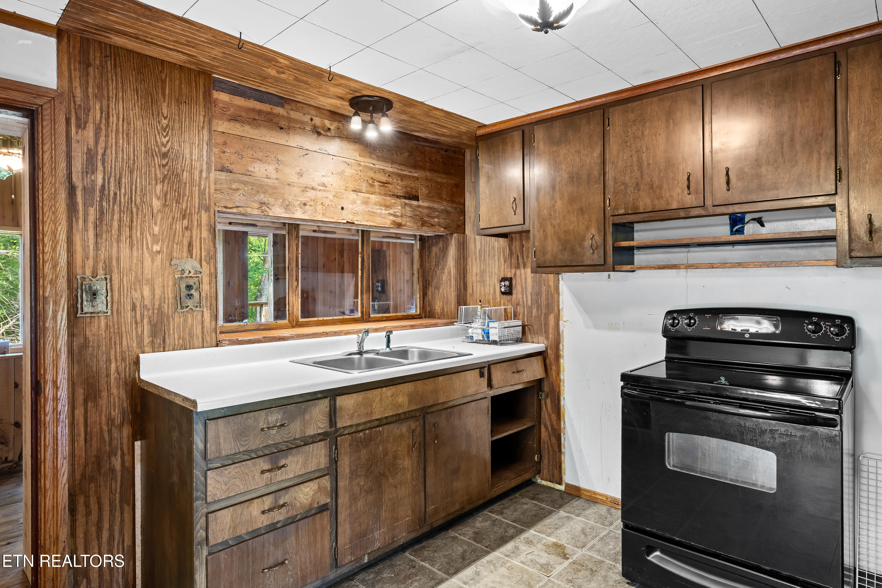 8229 E Lamar Alexander Parkway Townsend TN 37882