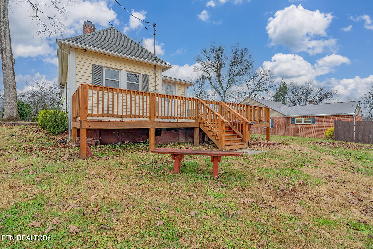 320 S Douglas Avenue Rockwood TN 37854