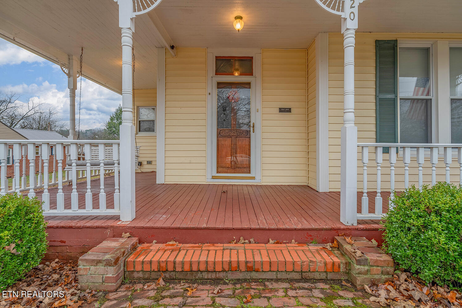 320 S Douglas Avenue Rockwood TN 37854