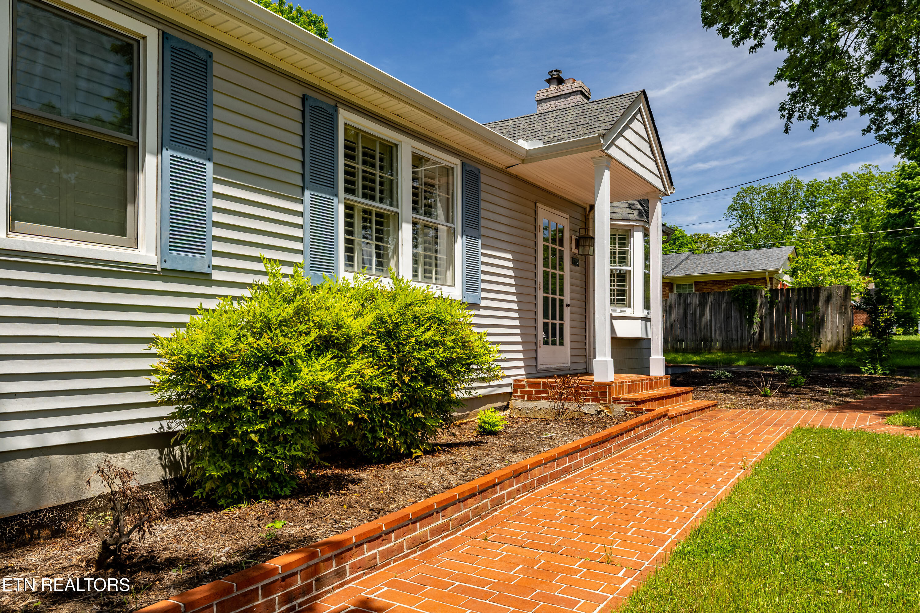 1105 Sterling Avenue Maryville TN 37803