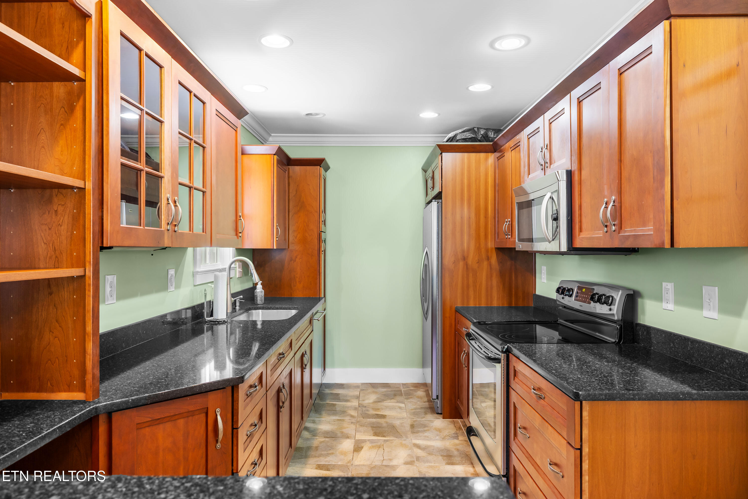 1105 Sterling Avenue Maryville TN 37803