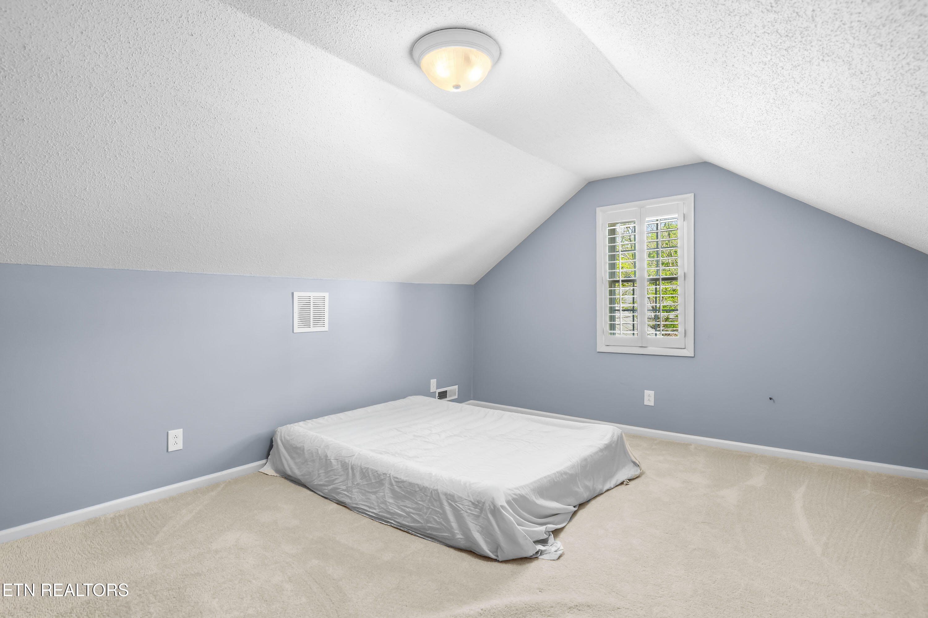 1105 Sterling Avenue Maryville TN 37803