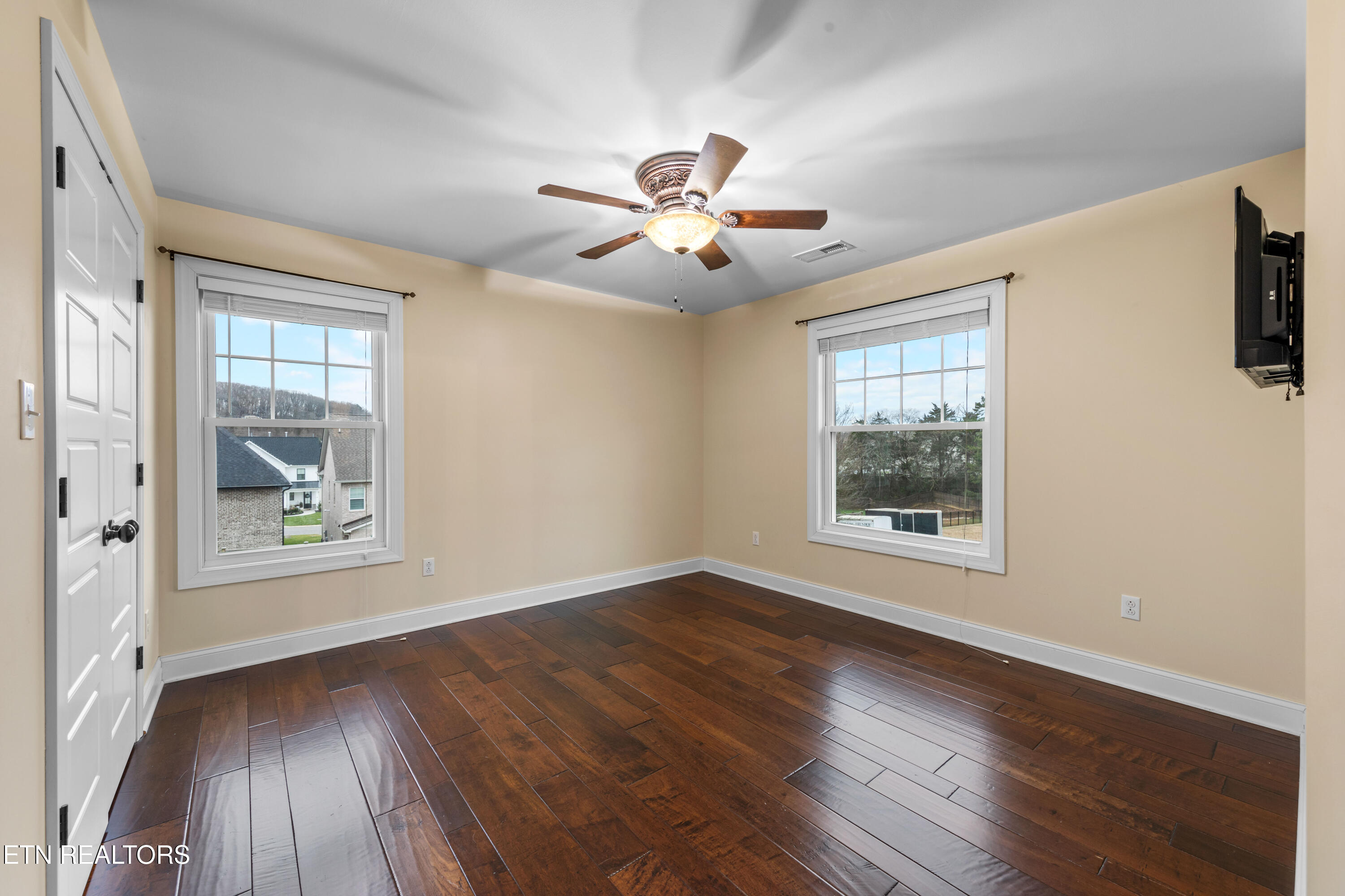849 S Gallaher View Road Knoxville TN 37919