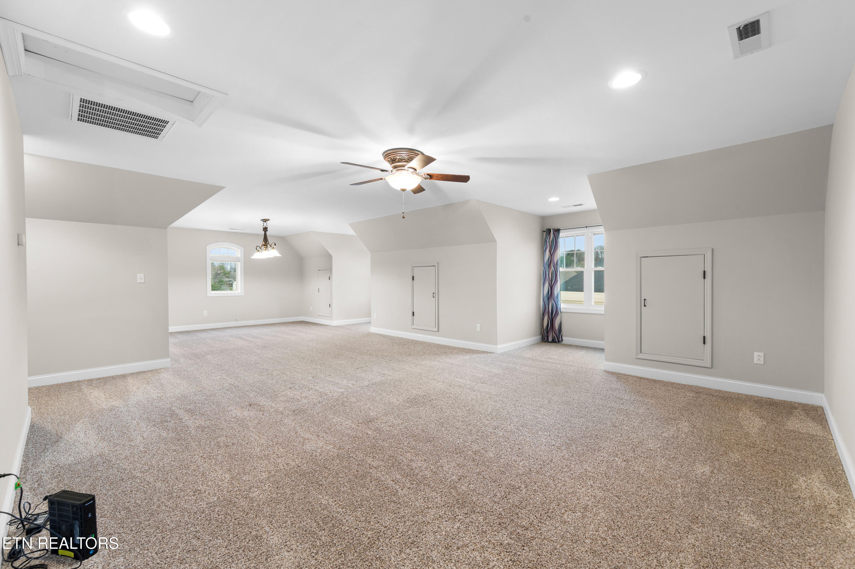 849 S Gallaher View Road Knoxville TN 37919