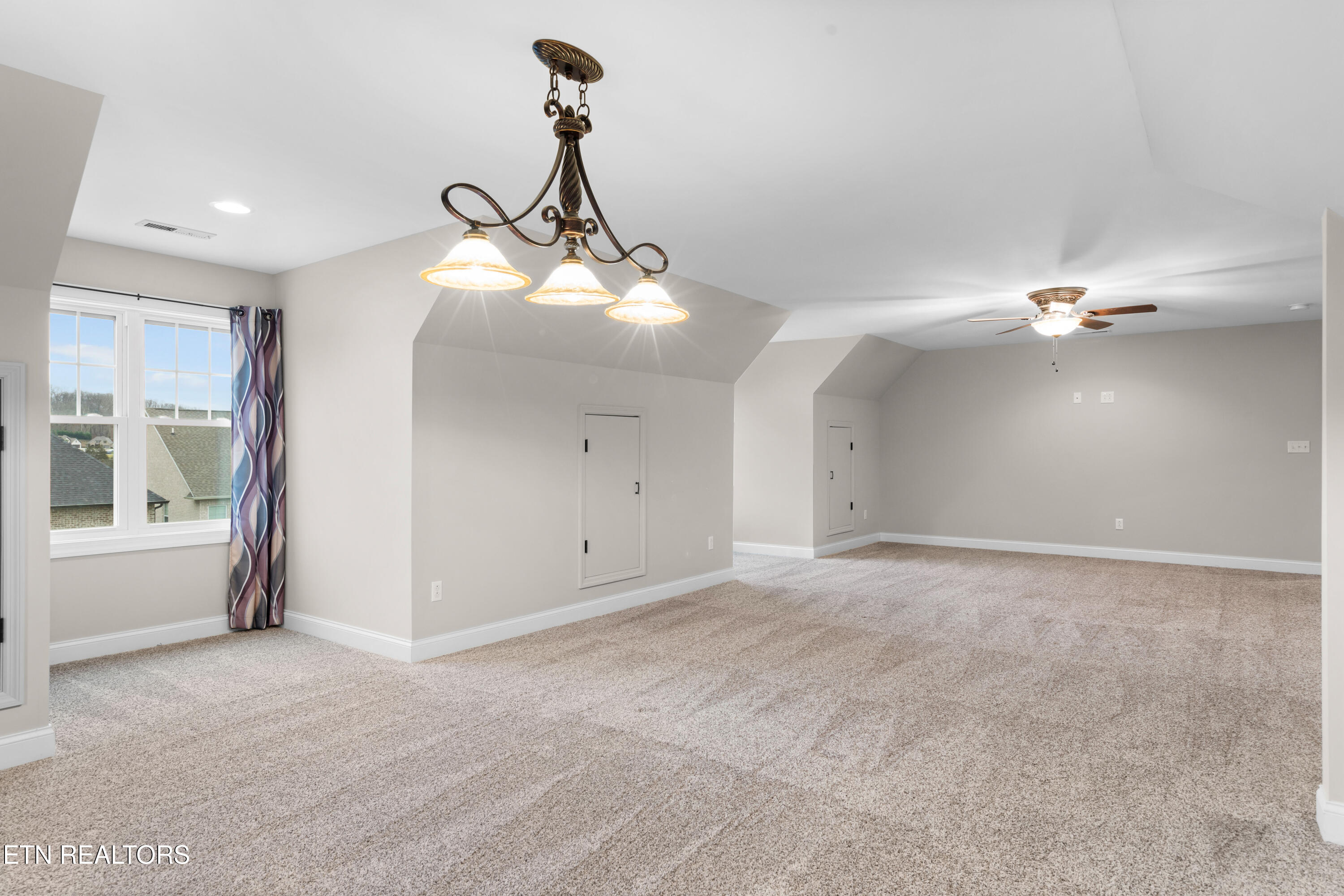 849 S Gallaher View Road Knoxville TN 37919