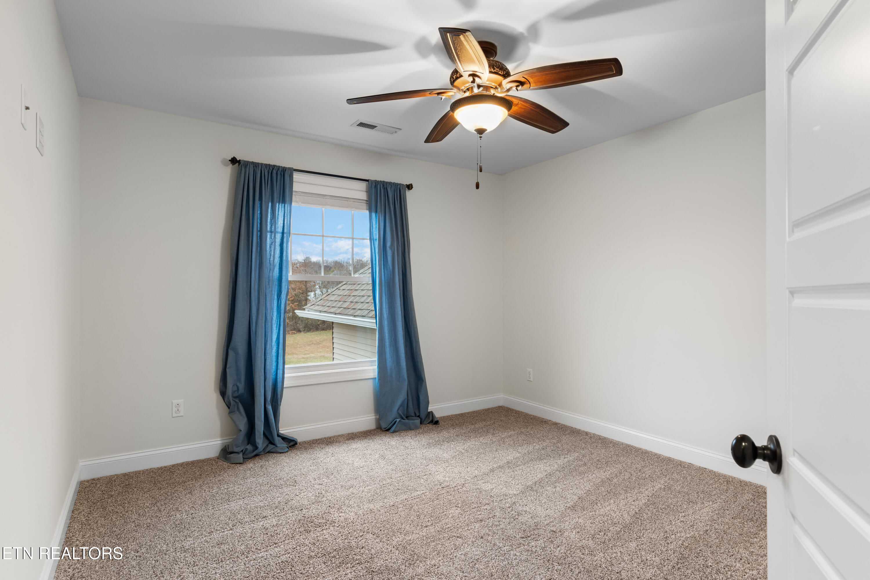 849 S Gallaher View Road Knoxville TN 37919