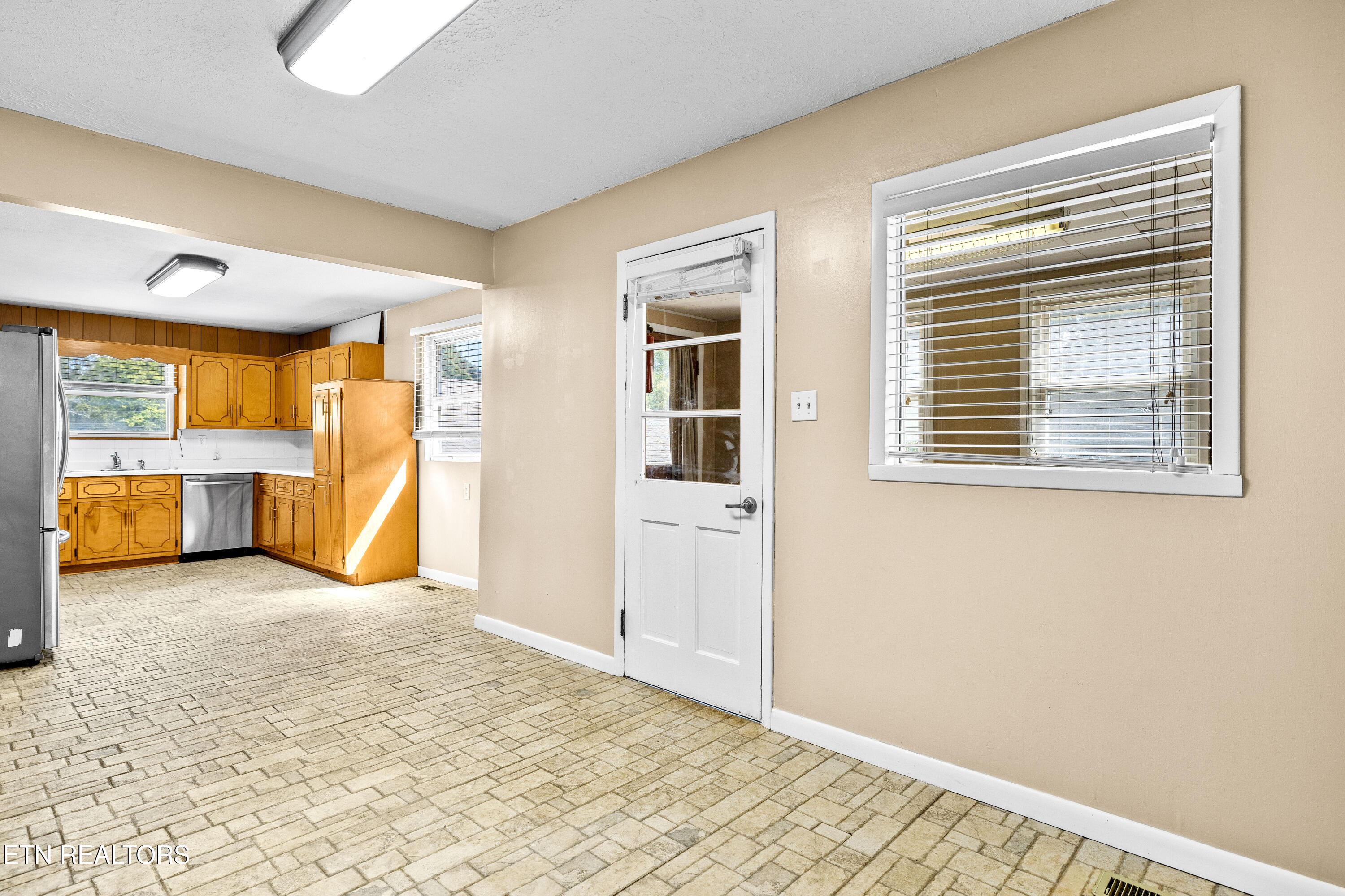 218 Doris Lane Maryville TN 37803