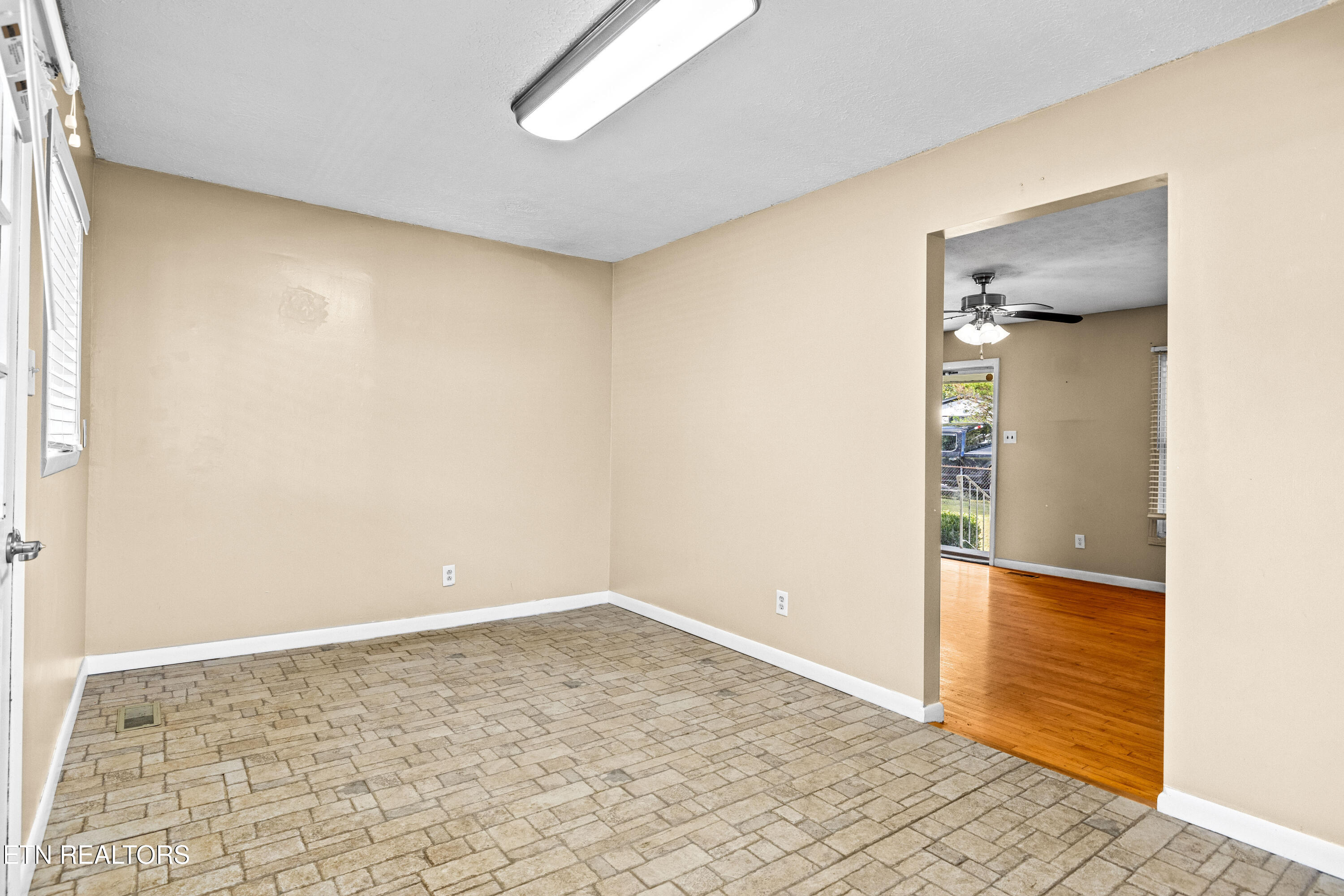 218 Doris Lane Maryville TN 37803