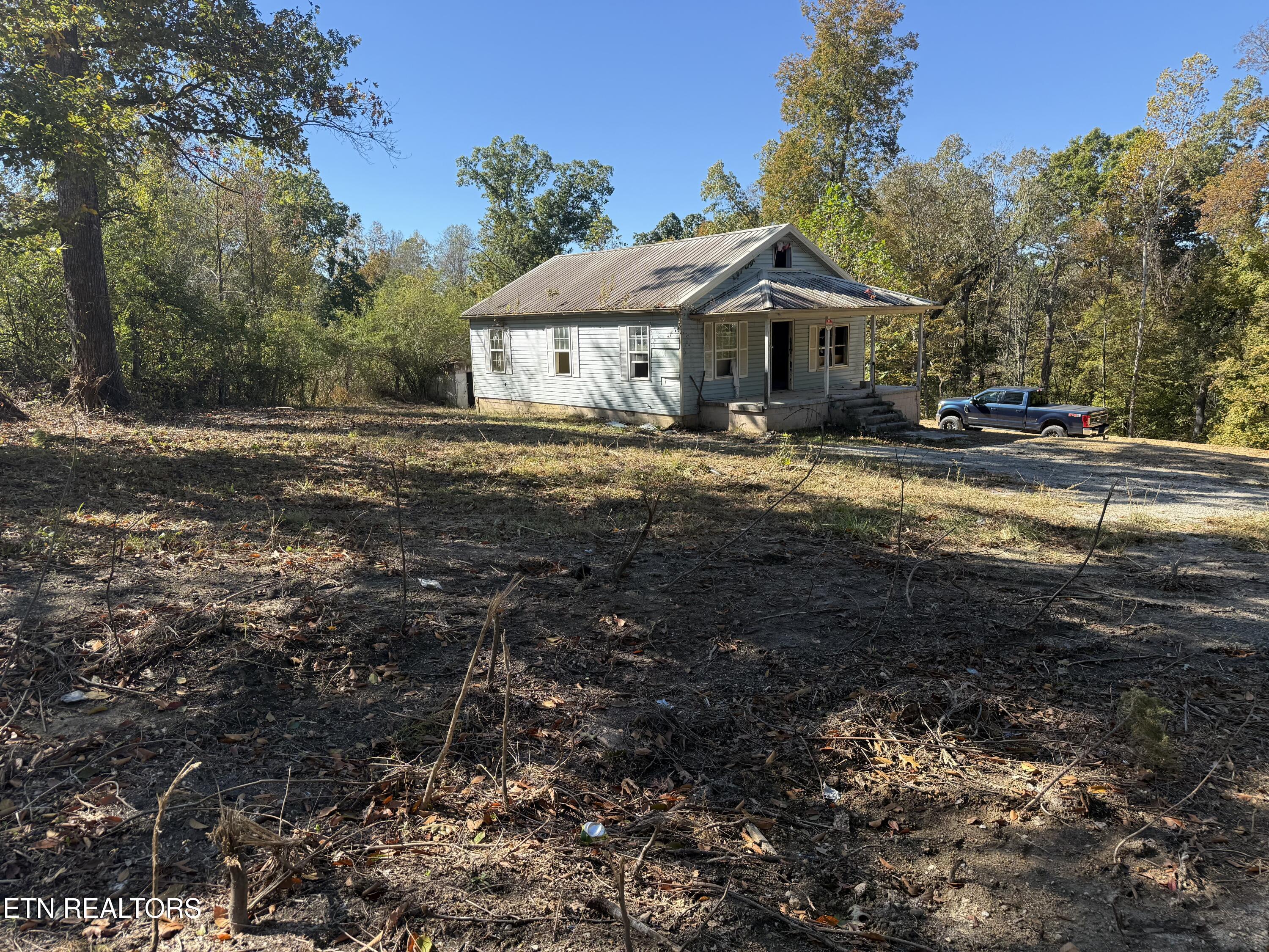 189 Irwin Salyers Lane Lafollette TN 37766