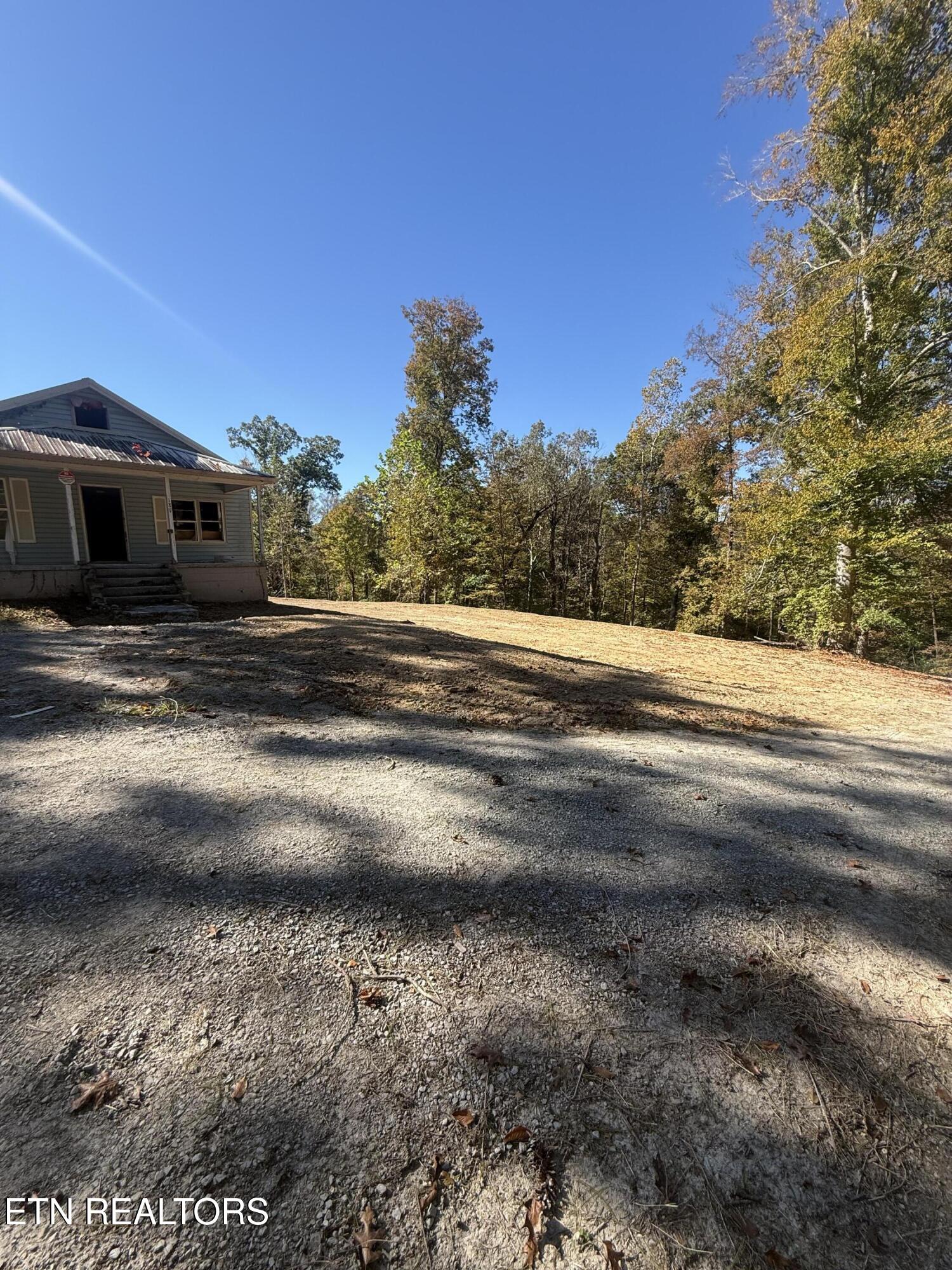 189 Irwin Salyers Lane Lafollette TN 37766