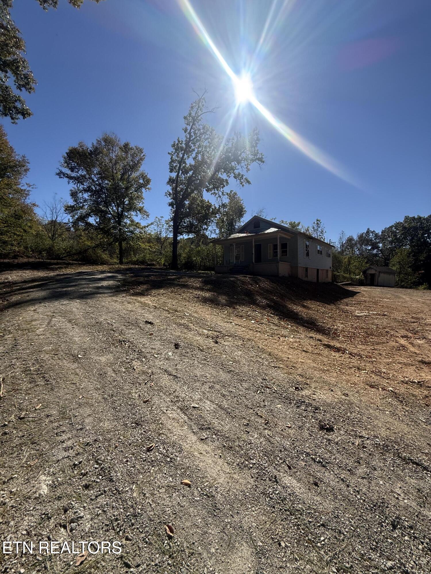 189 Irwin Salyers Lane Lafollette TN 37766
