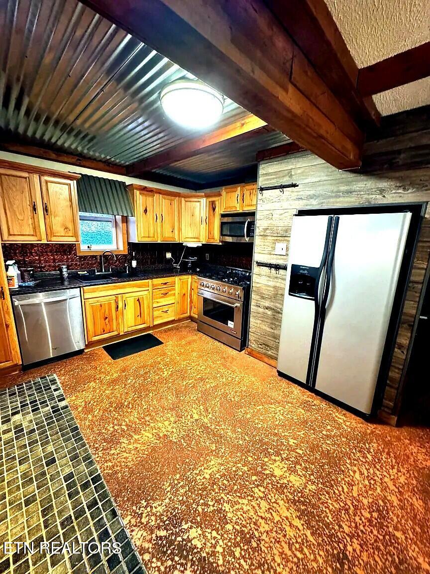 1090 Caney Creek Lane Greeneville TN 37745
