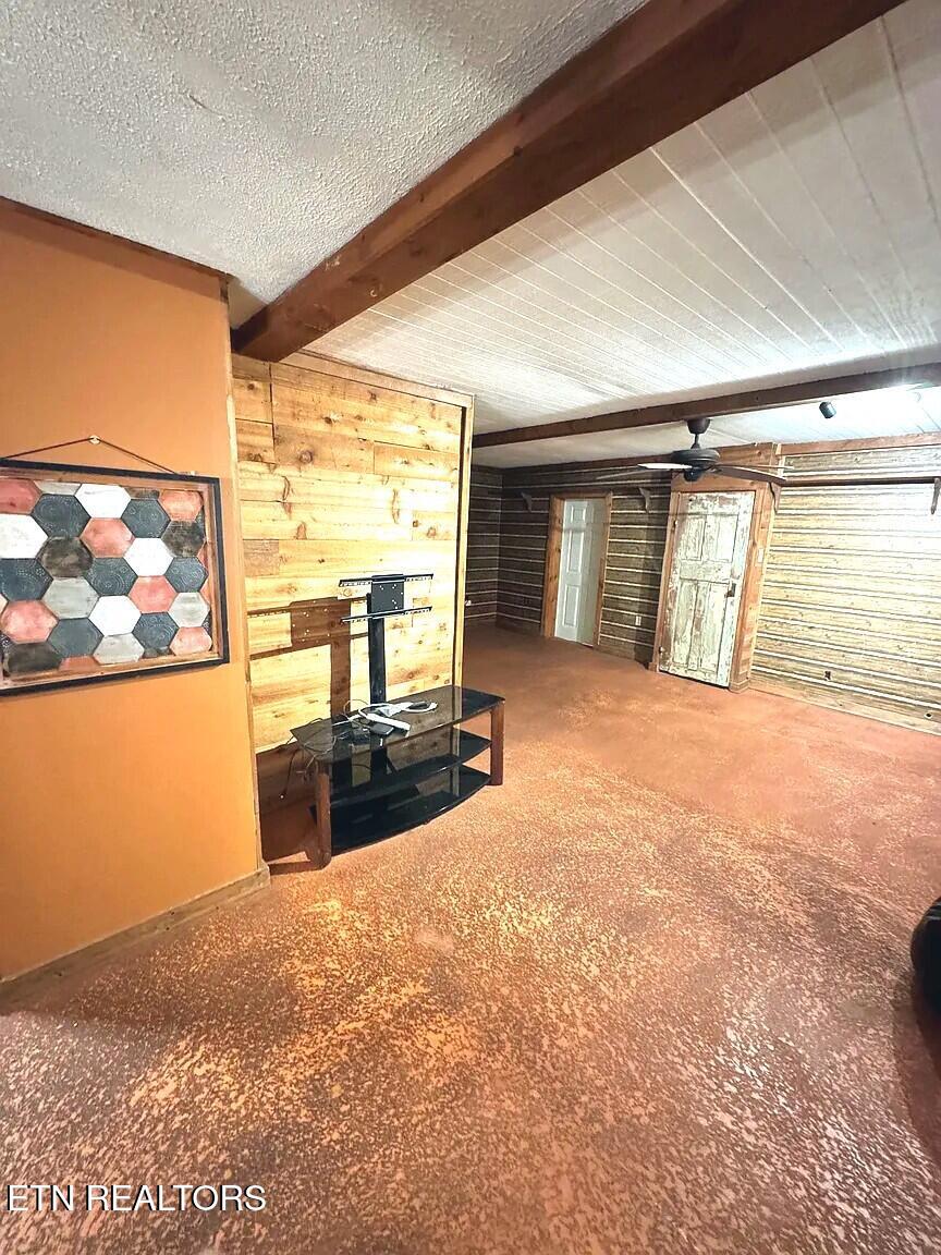 1090 Caney Creek Lane Greeneville TN 37745