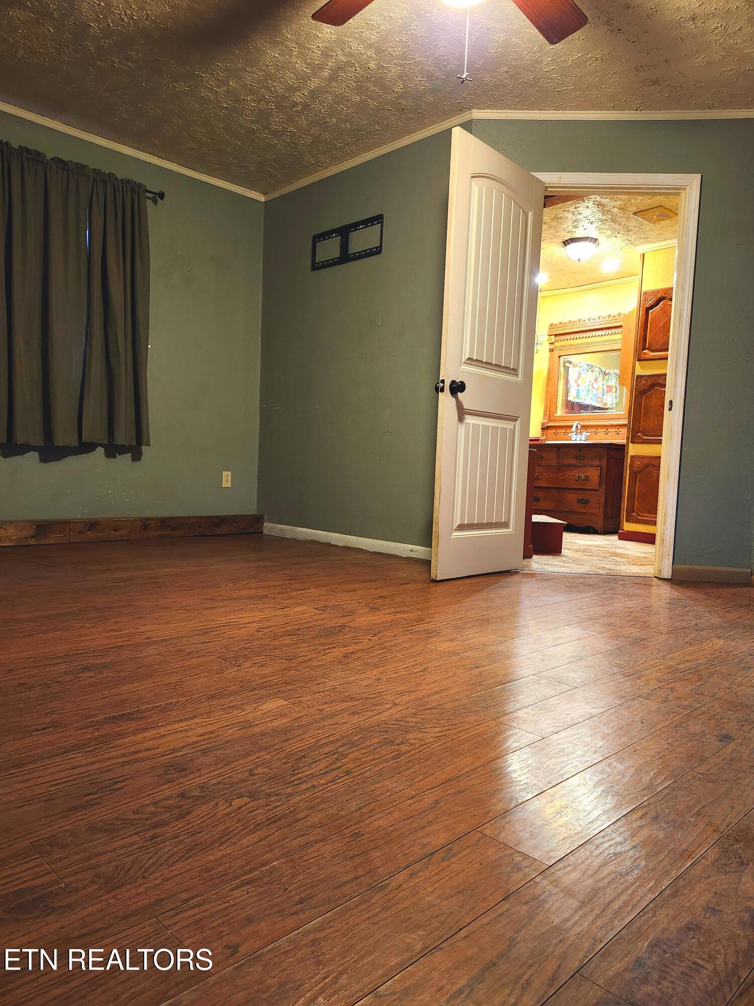 1090 Caney Creek Lane Greeneville TN 37745