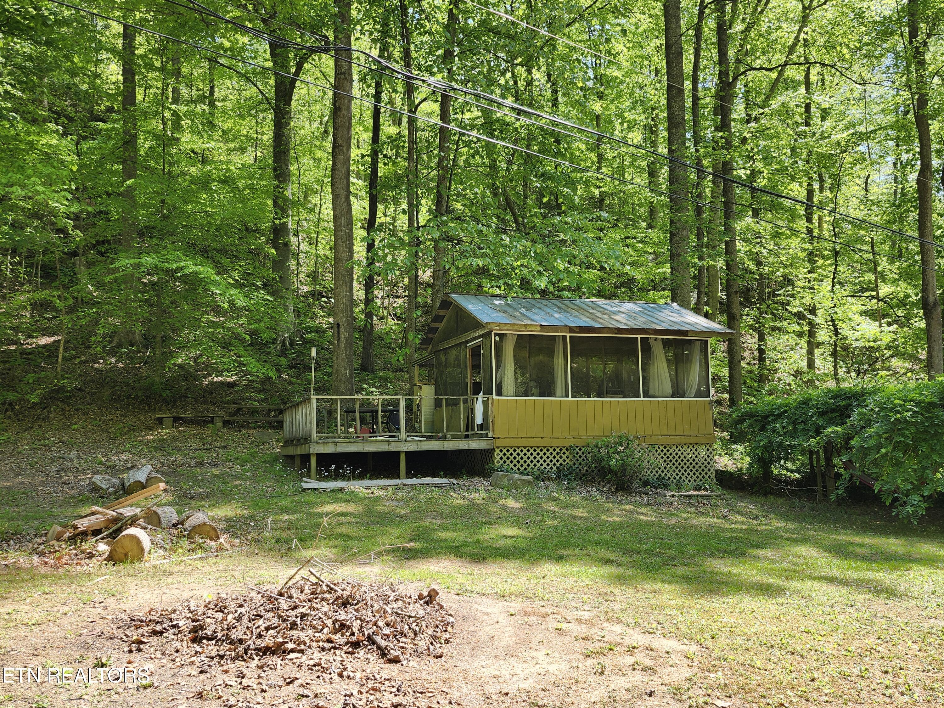 1090 Caney Creek Lane Greeneville TN 37745