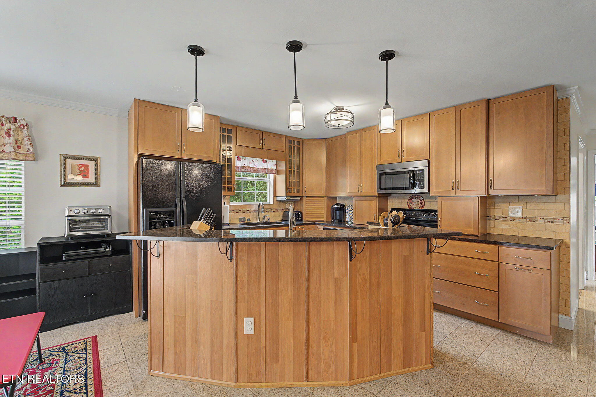 1121 Smokyview Drive Sevierville TN 37862