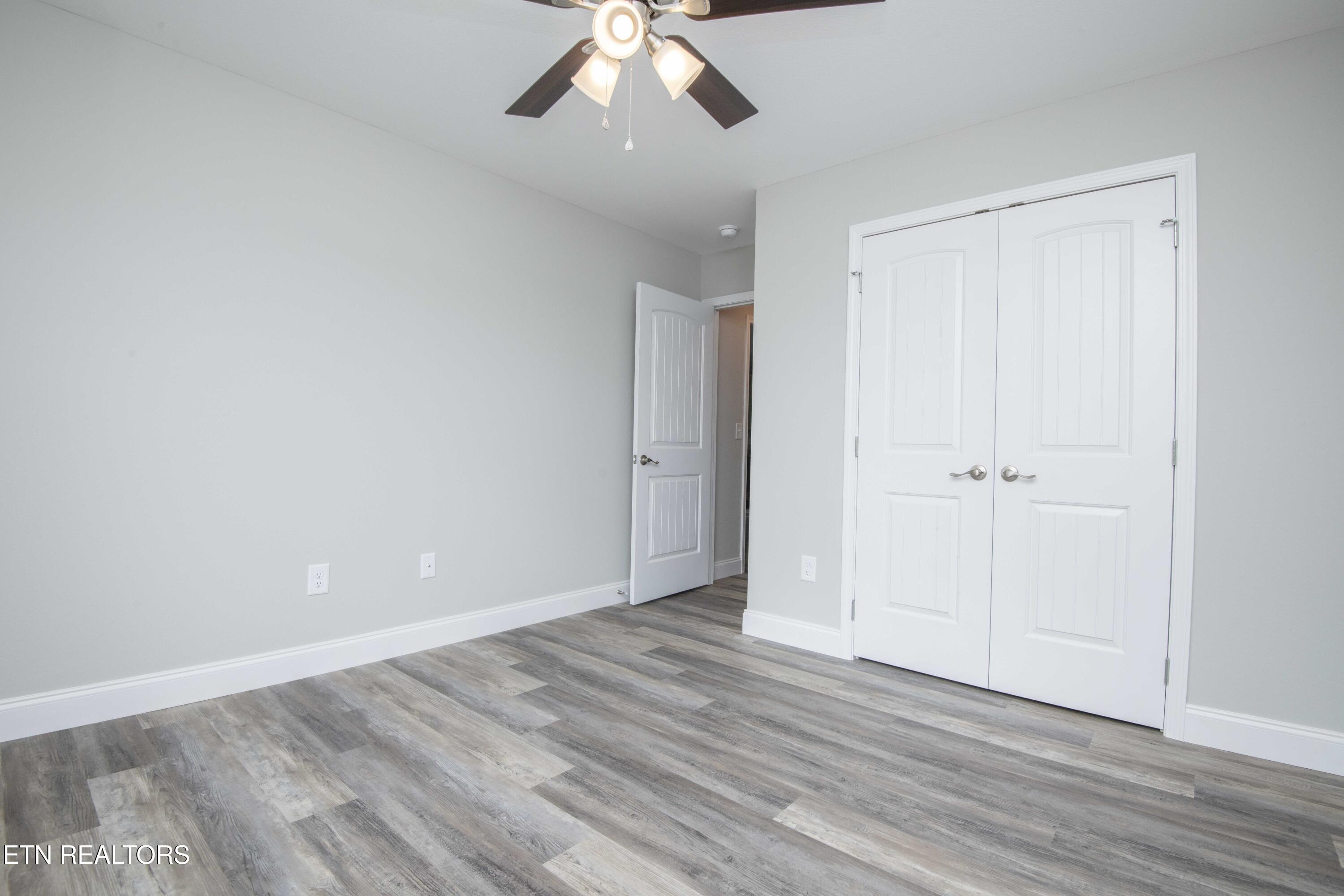 914 Mcadoo Street Clinton TN 37716