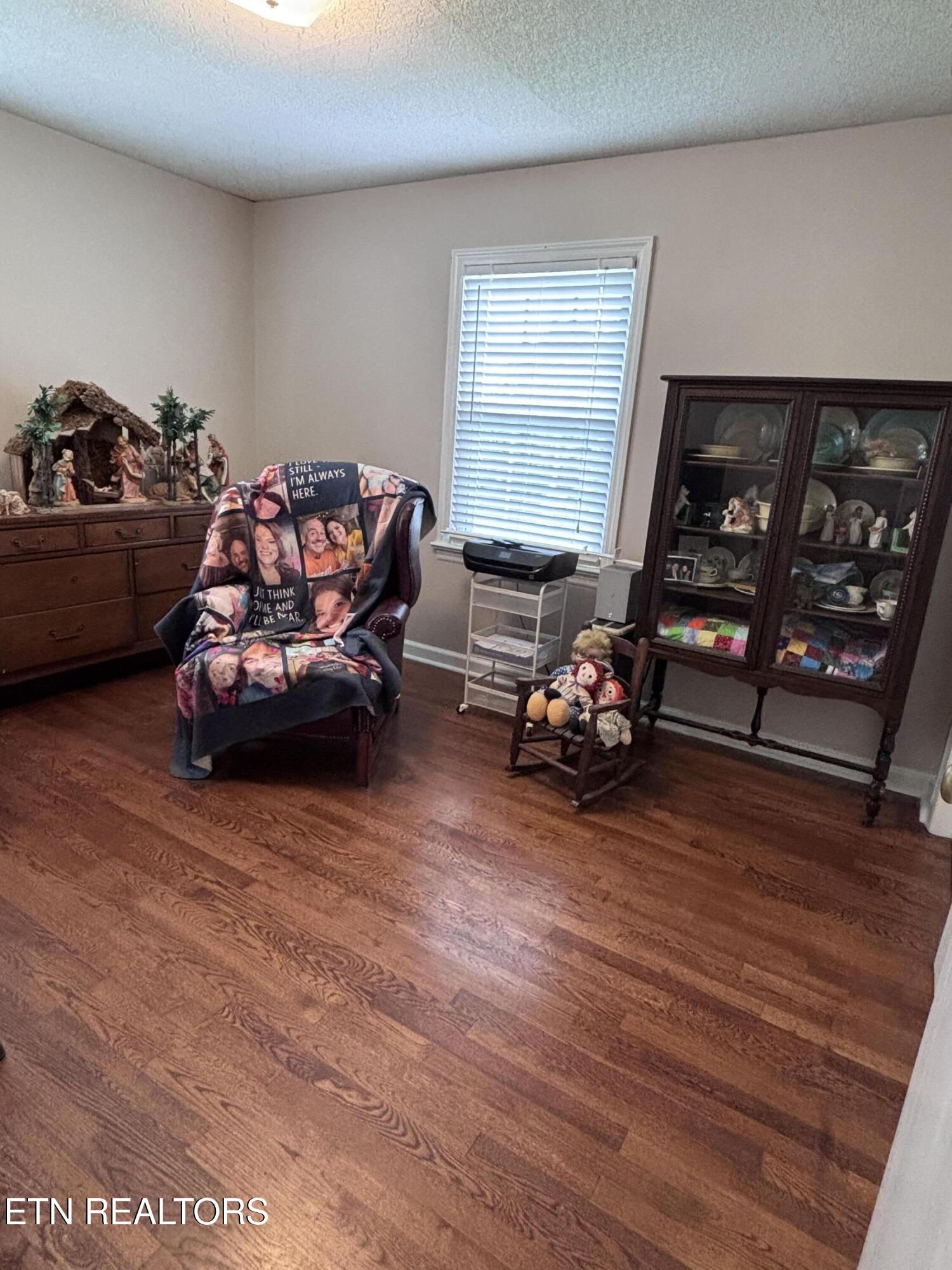313 Cross Street Clinton TN 37716
