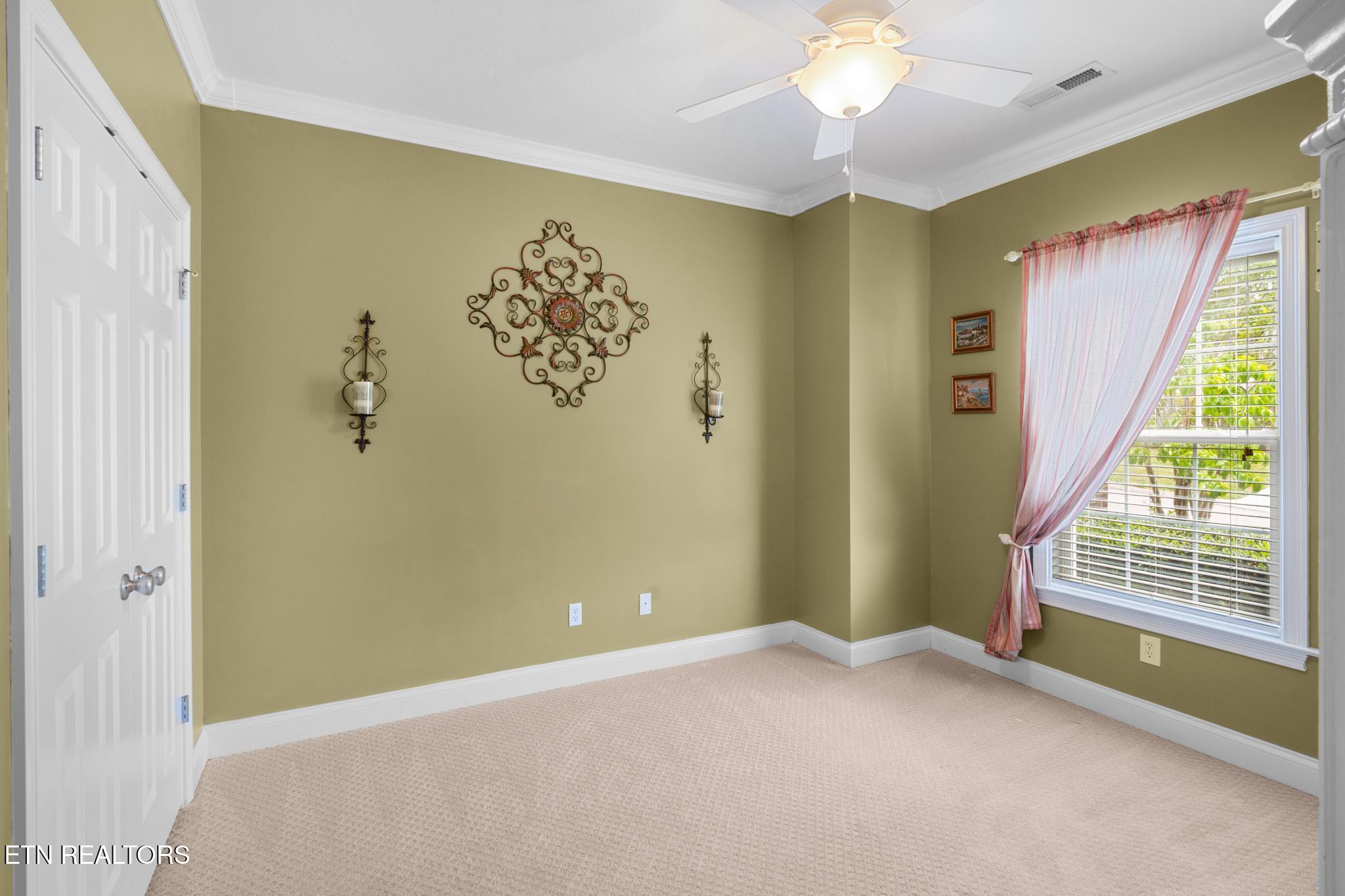 6962 Pemmbrooke Shire Lane Knoxville TN 37909