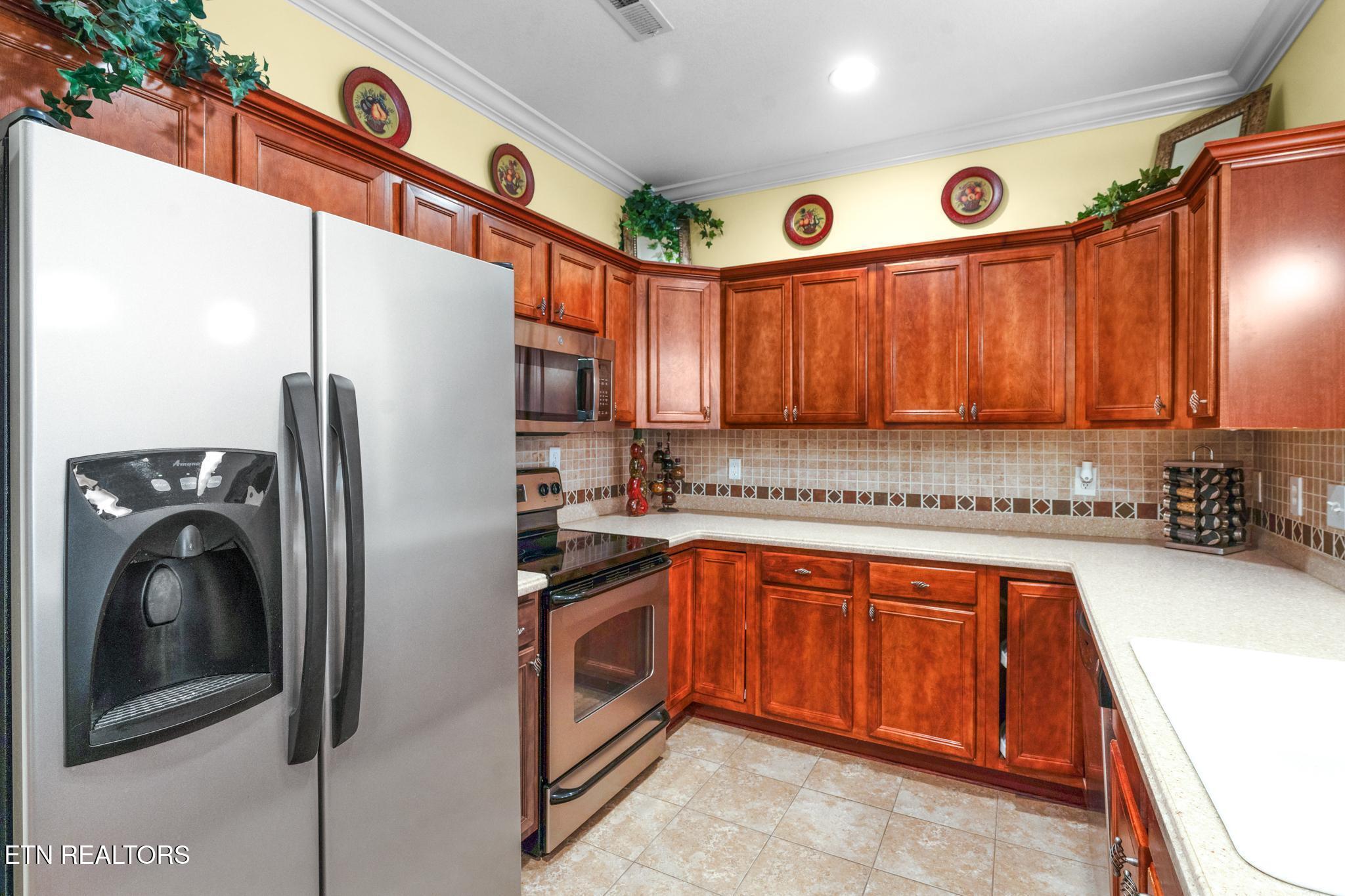 6962 Pemmbrooke Shire Lane Knoxville TN 37909