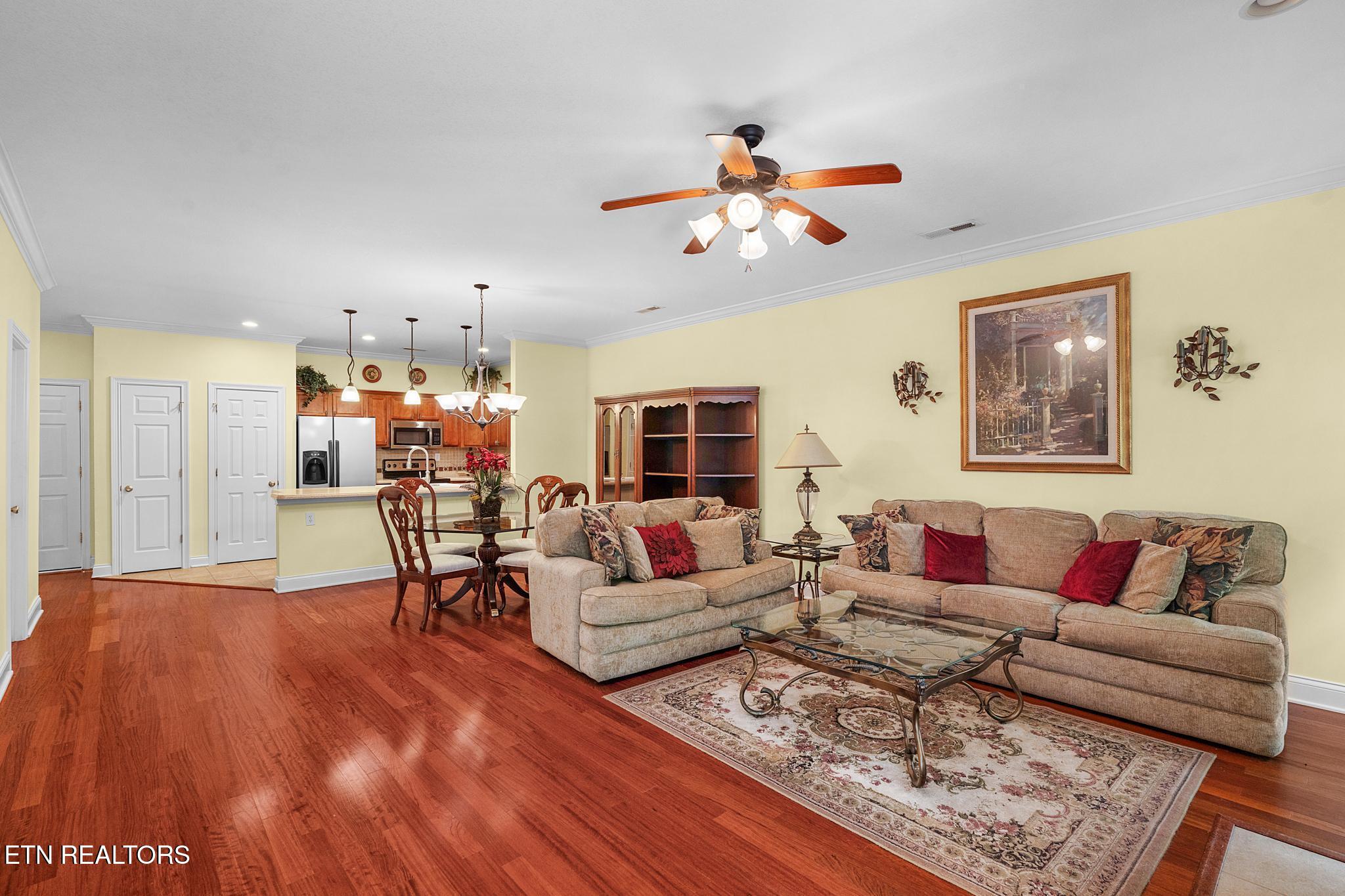 6962 Pemmbrooke Shire Lane Knoxville TN 37909
