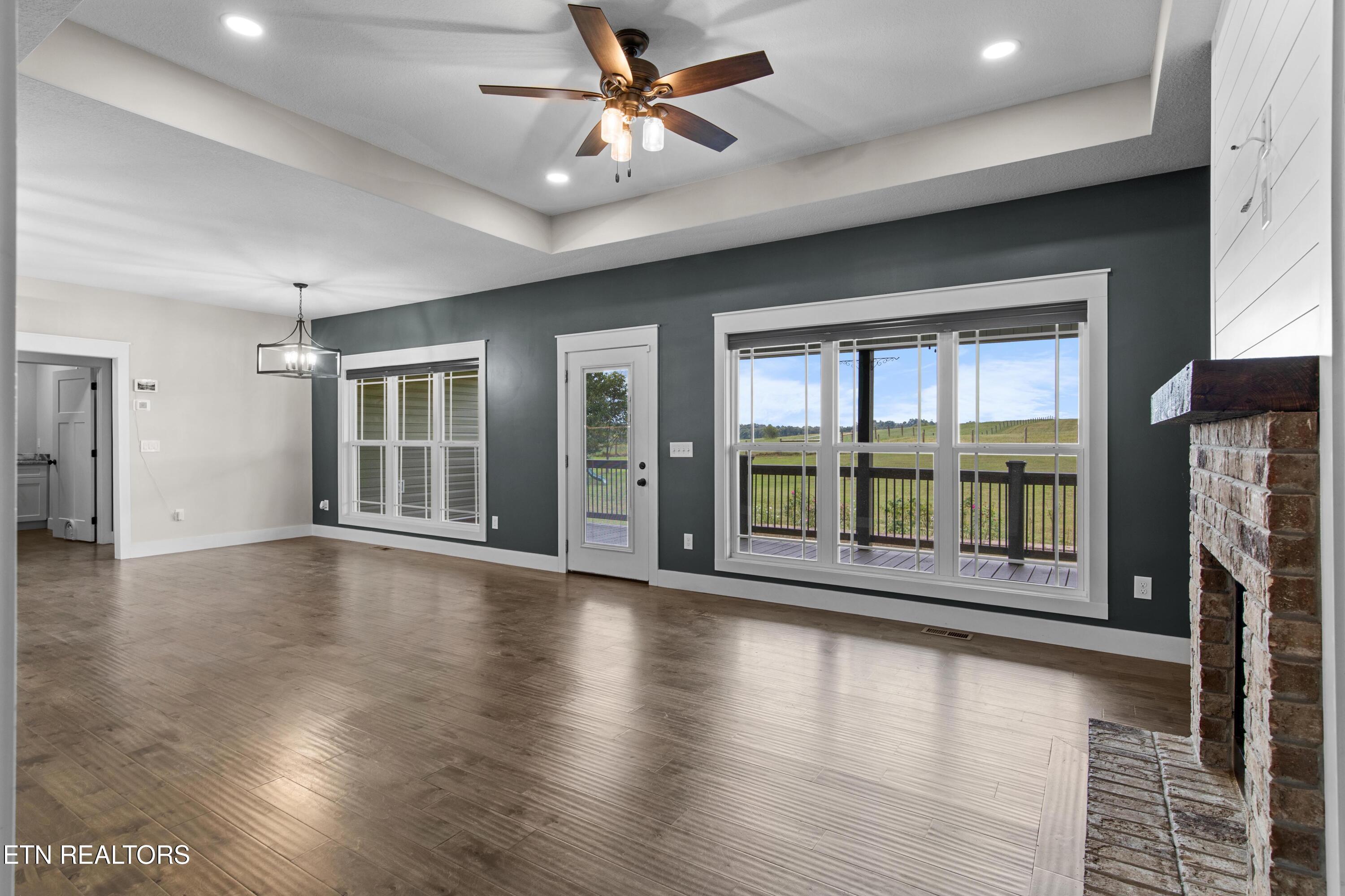 279 Lakeside Meadows Circle Madisonville TN 37354