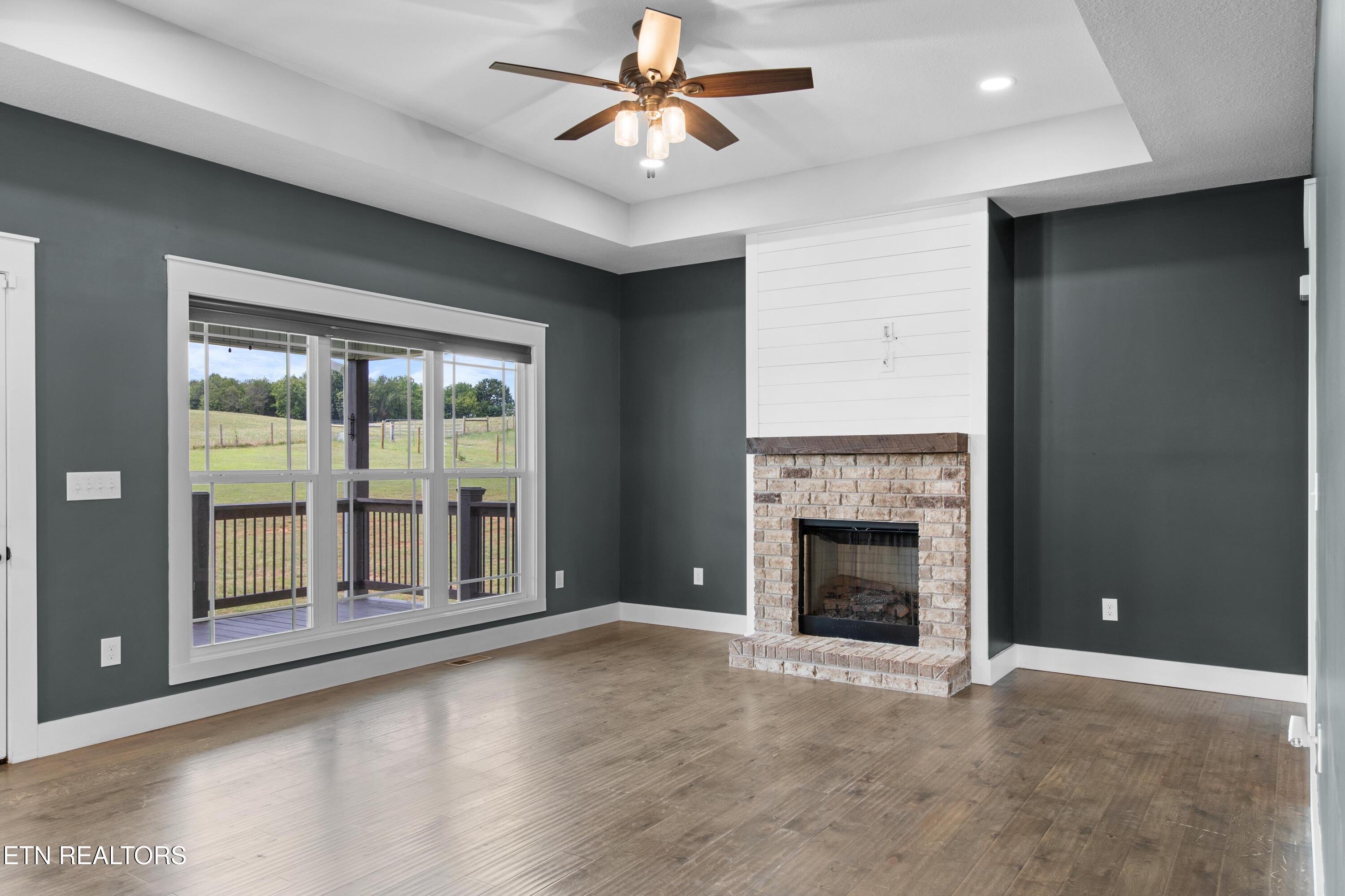 279 Lakeside Meadows Circle Madisonville TN 37354