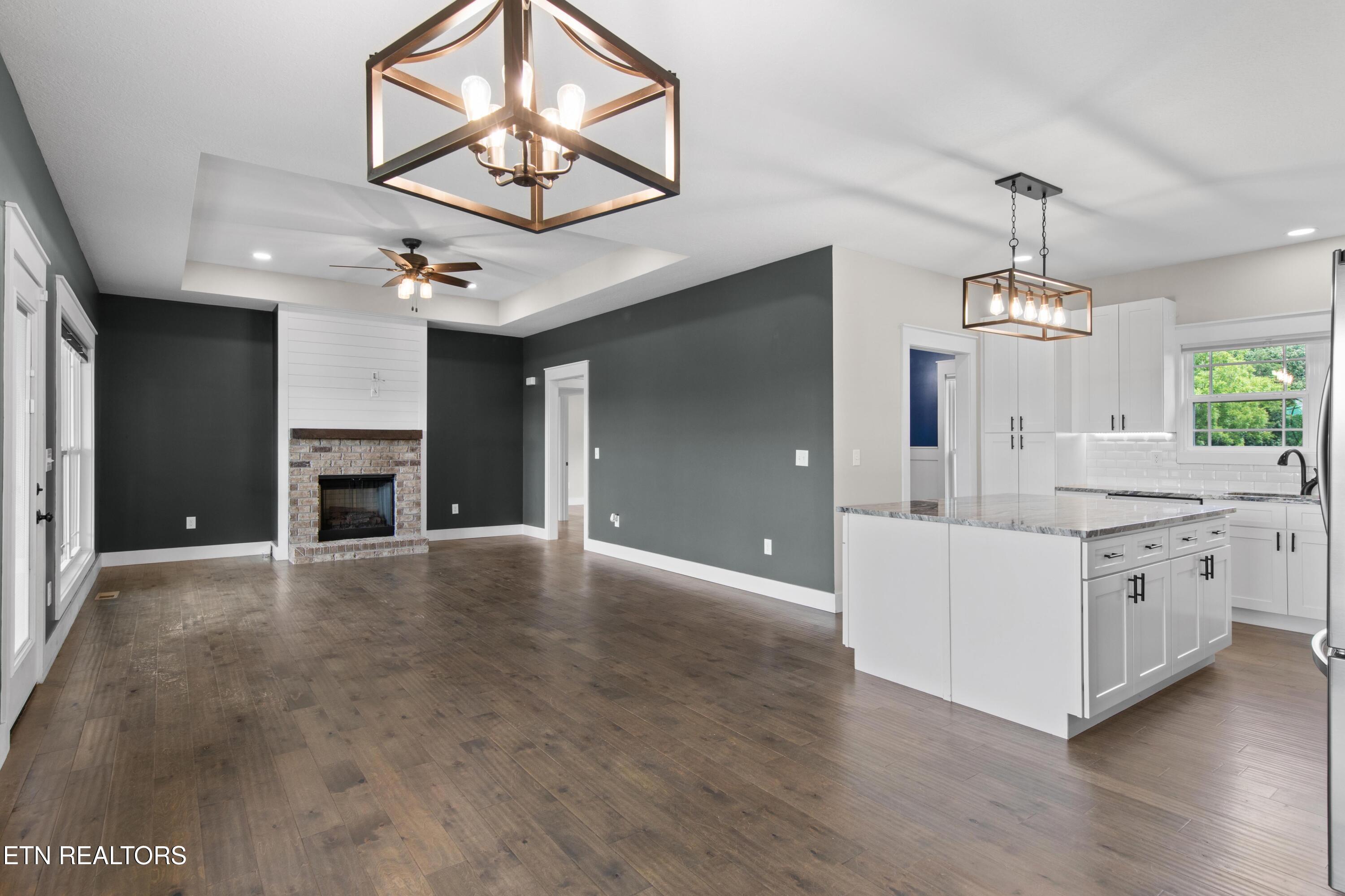 279 Lakeside Meadows Circle Madisonville TN 37354