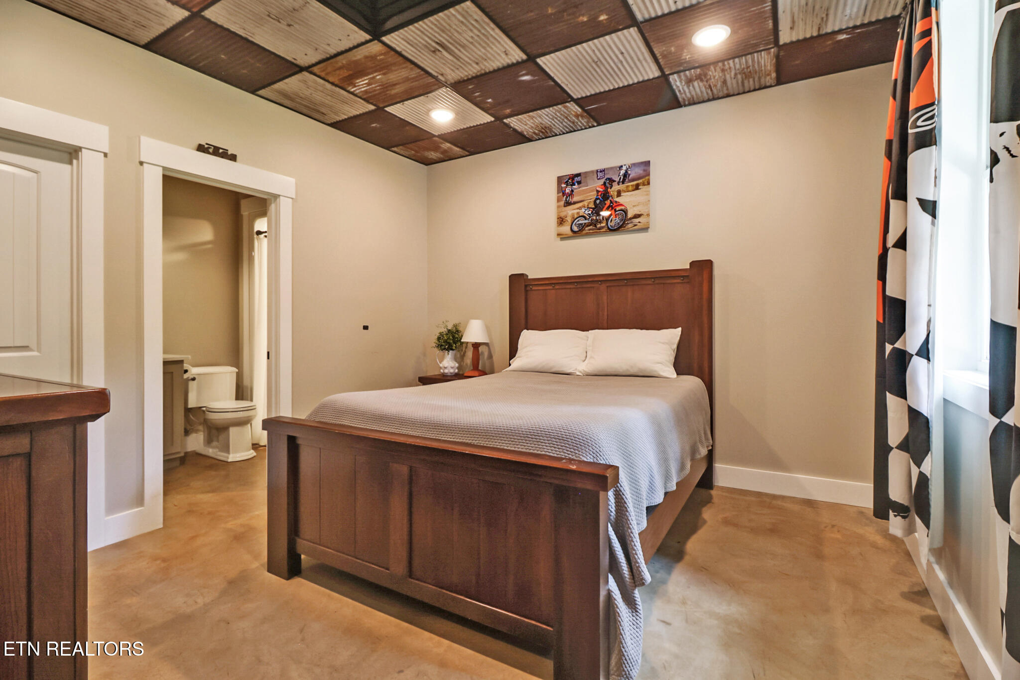 265 Falling Leaf Road Jamestown TN 38556