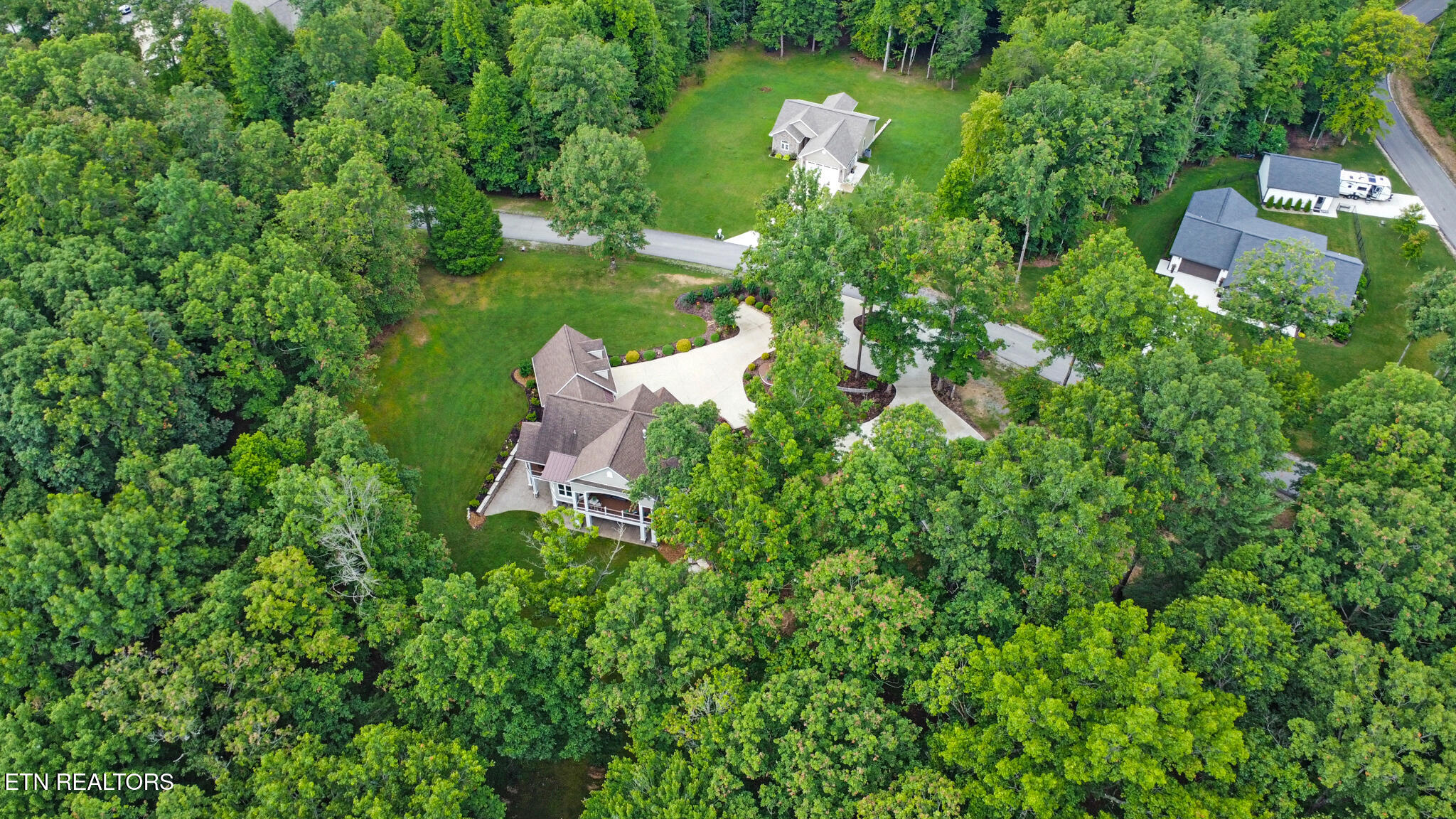 265 Falling Leaf Road Jamestown TN 38556