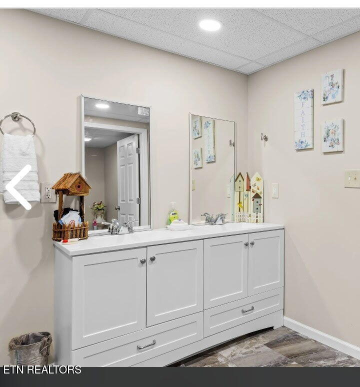 1700 Cedar Valley Road Sweetwater TN 37874