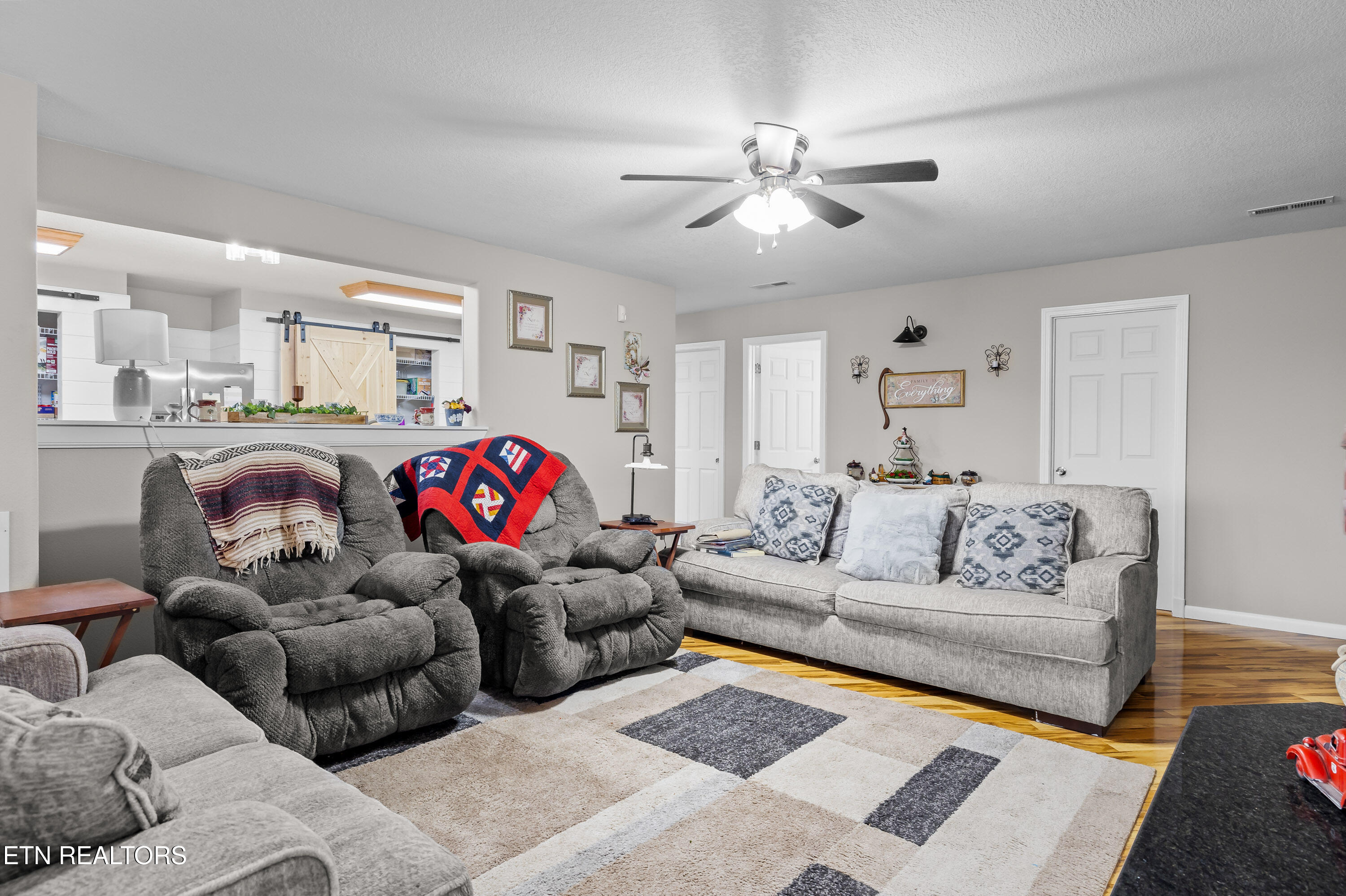 1700 Cedar Valley Road Sweetwater TN 37874
