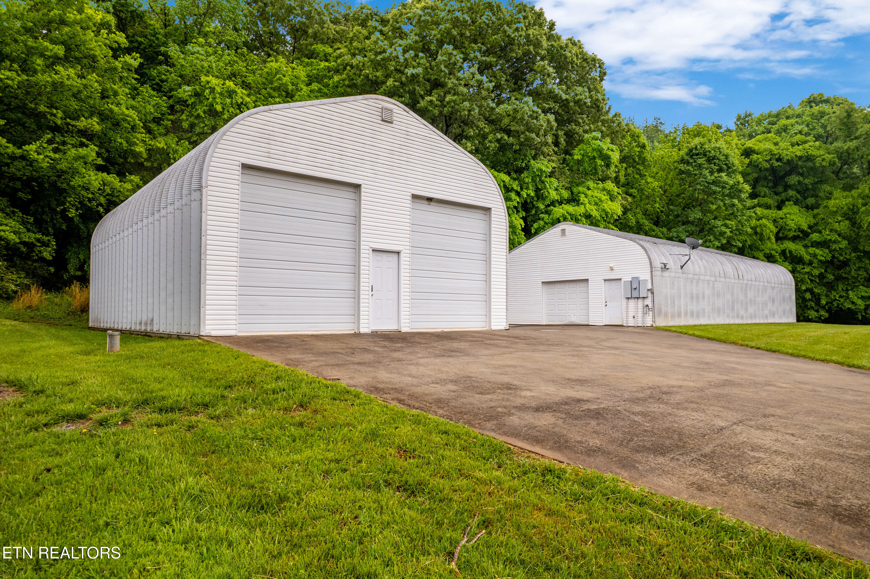 1700 Cedar Valley Road Sweetwater TN 37874