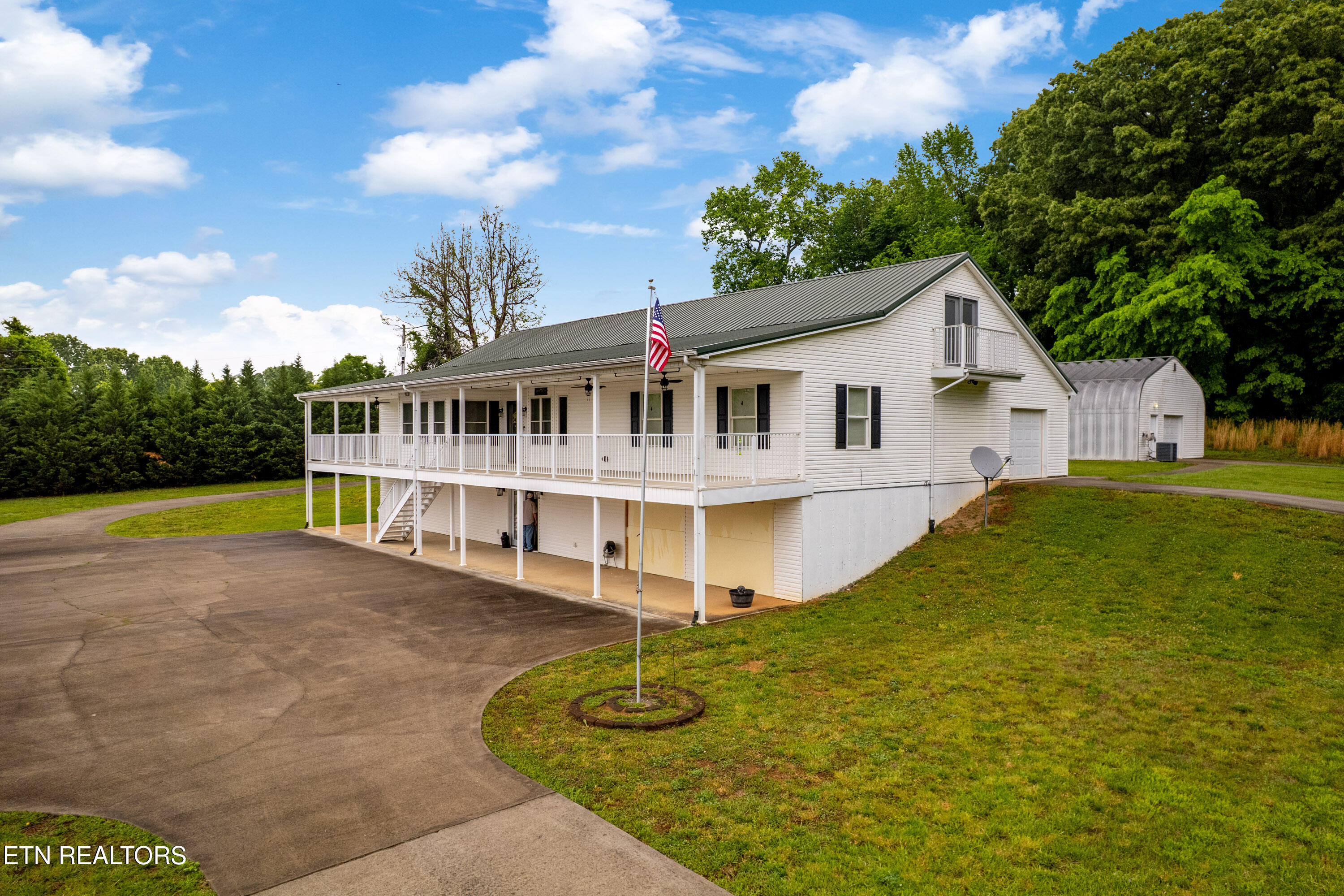 1700 Cedar Valley Road Sweetwater TN 37874