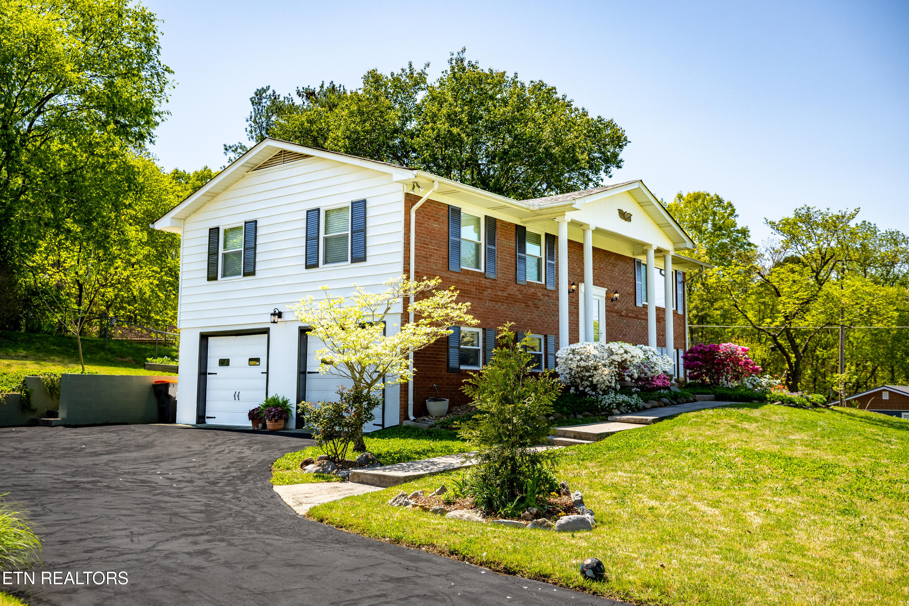 2329 Airbase Road Louisville TN 37777