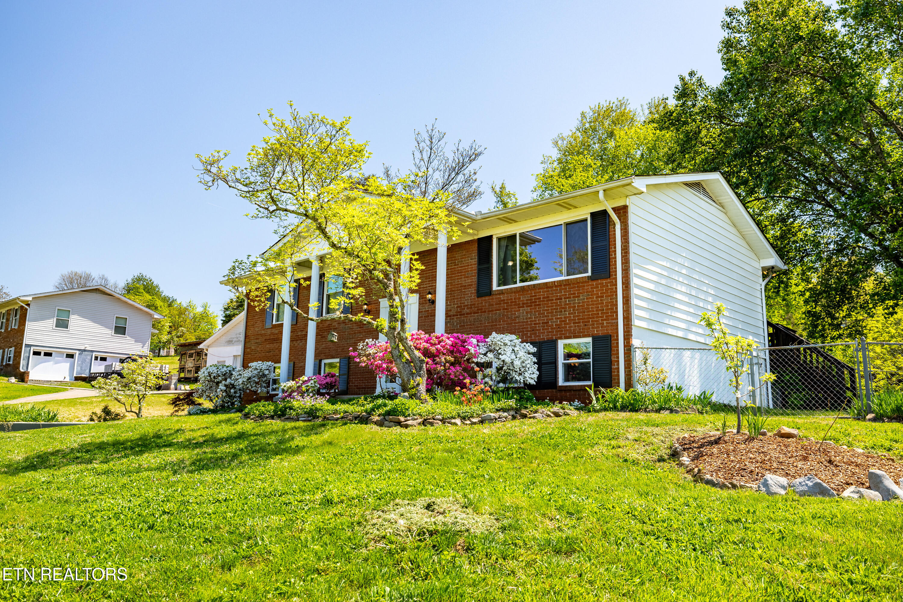 2329 Airbase Road Louisville TN 37777